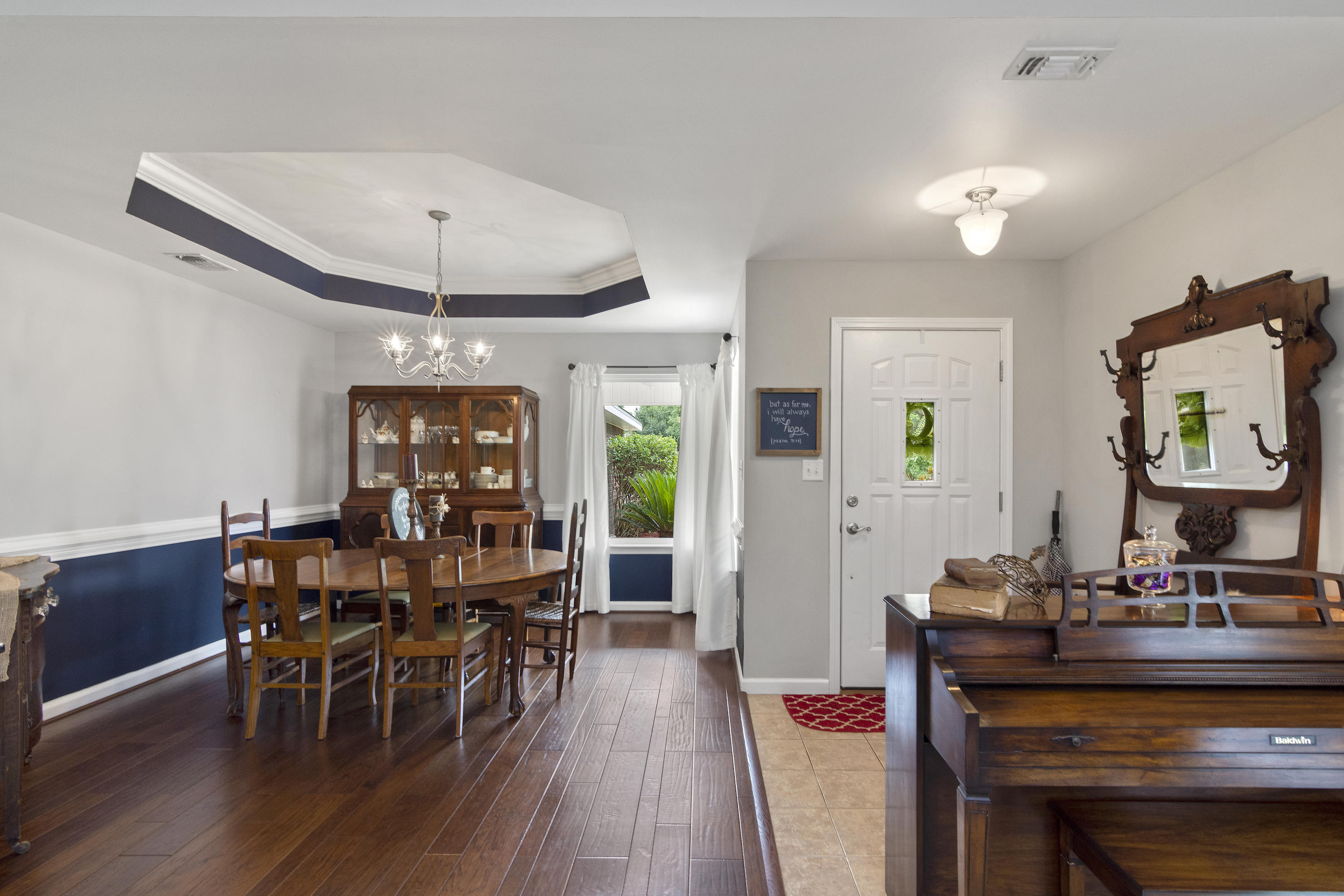 ADAMS POWELL EAST - Residential