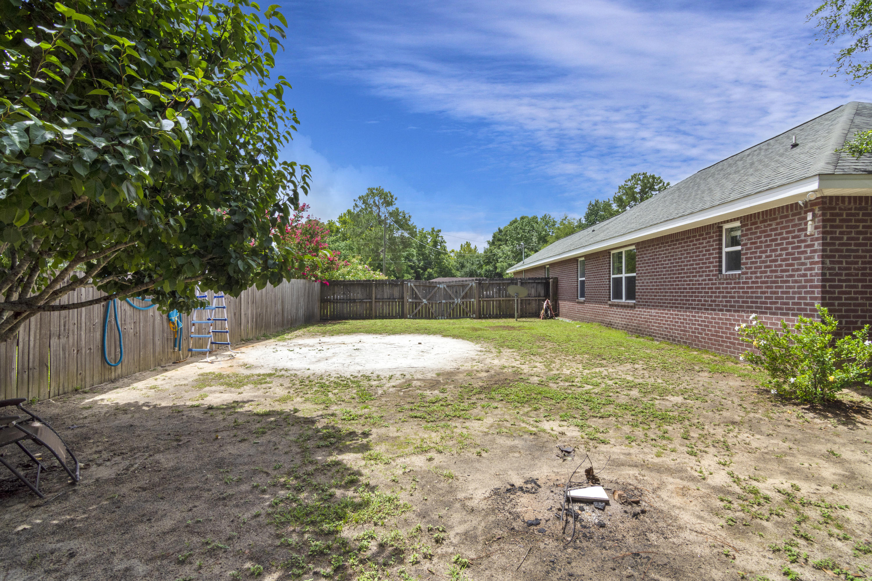 ADAMS POWELL EAST - Residential