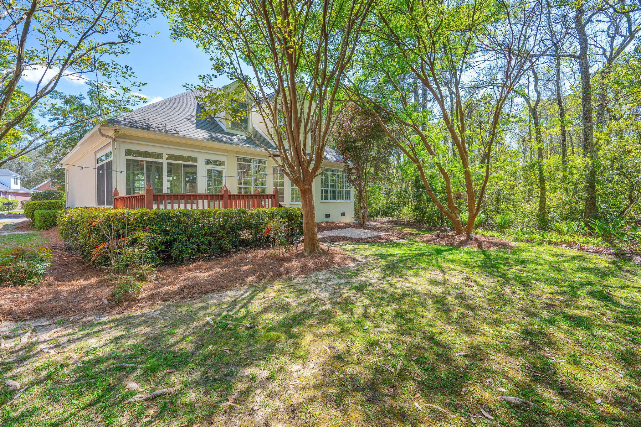 OAKMONT PLACE - Residential