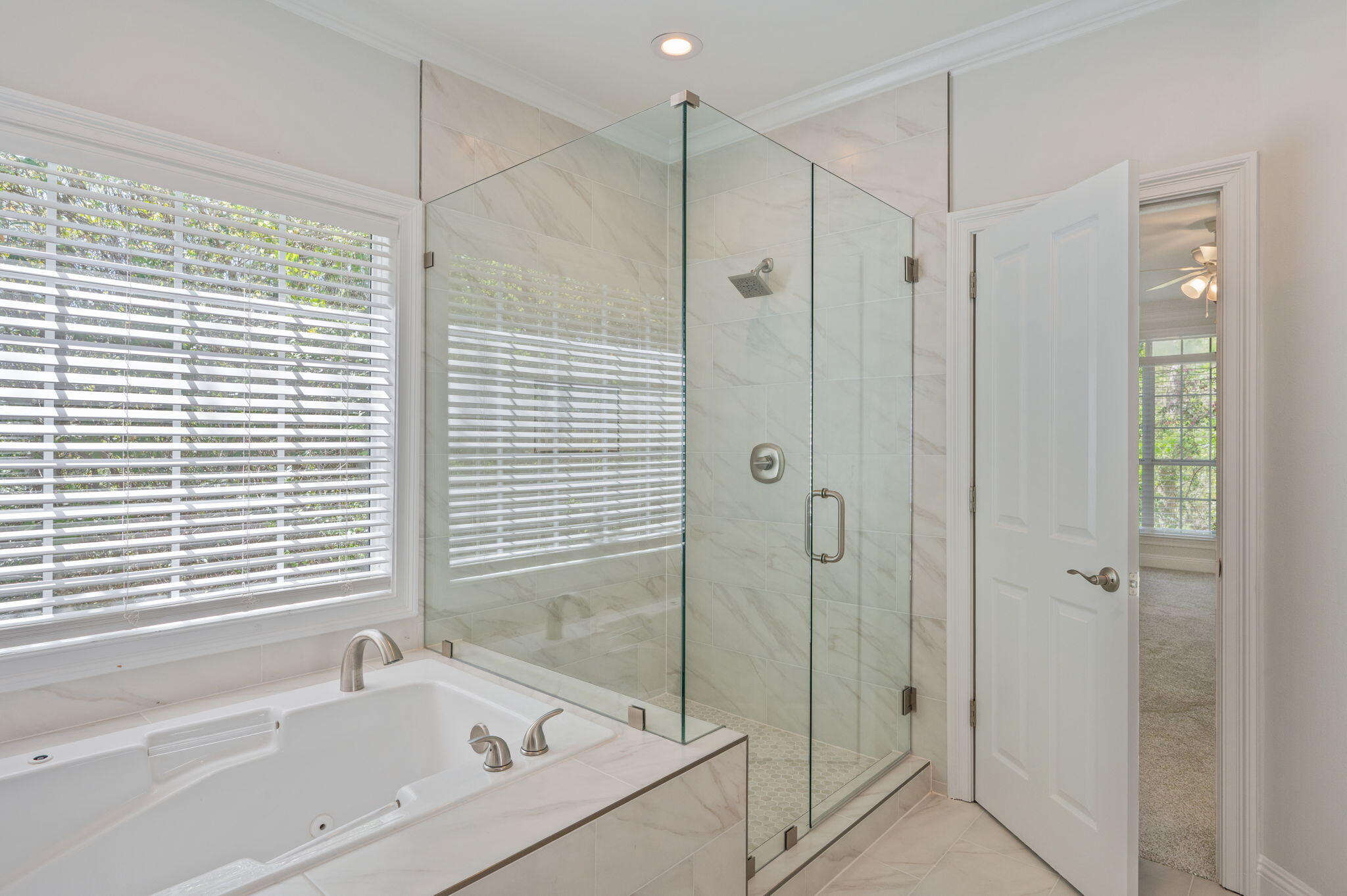 OAKMONT PLACE - Residential