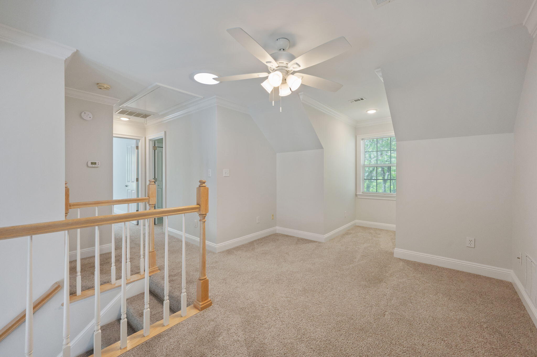 OAKMONT PLACE - Residential