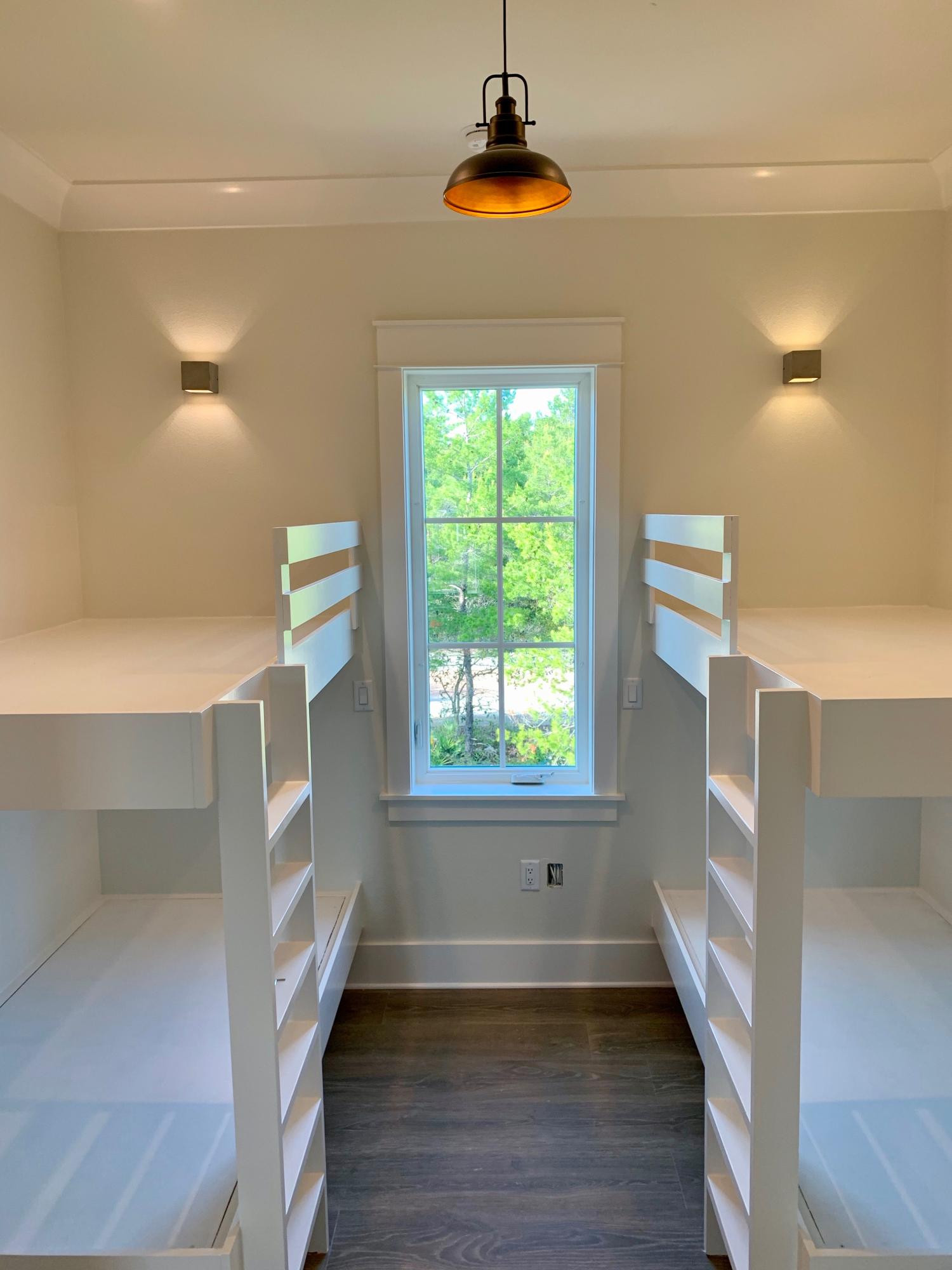 THE VILLAGE OF WHITE CLIFFS - Residential