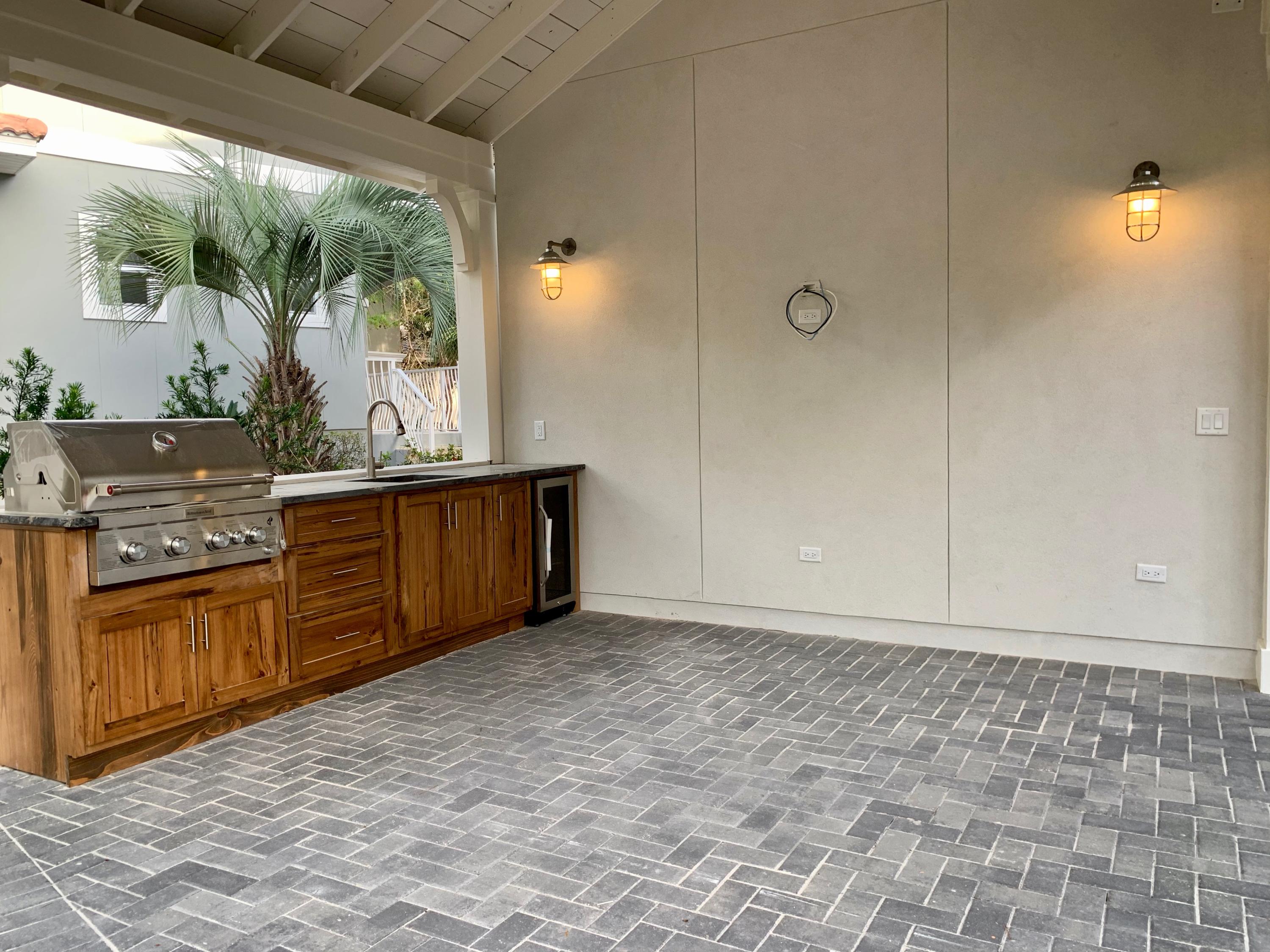 THE VILLAGE OF WHITE CLIFFS - Residential