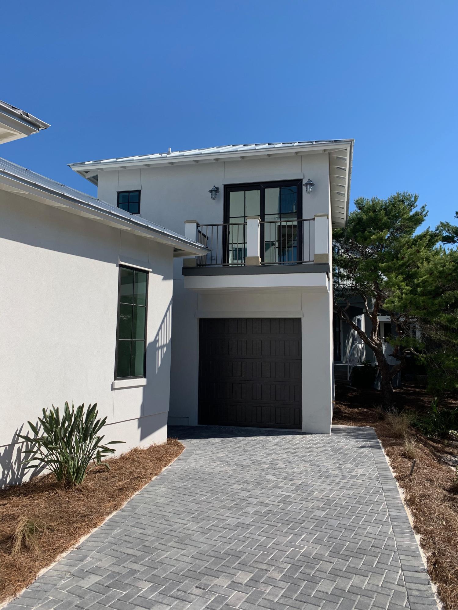 THE VILLAGE OF WHITE CLIFFS - Residential