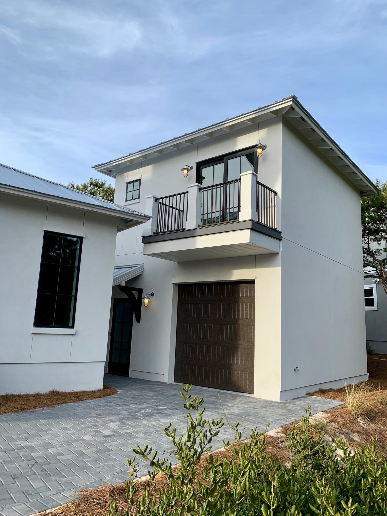 THE VILLAGE OF WHITE CLIFFS - Residential