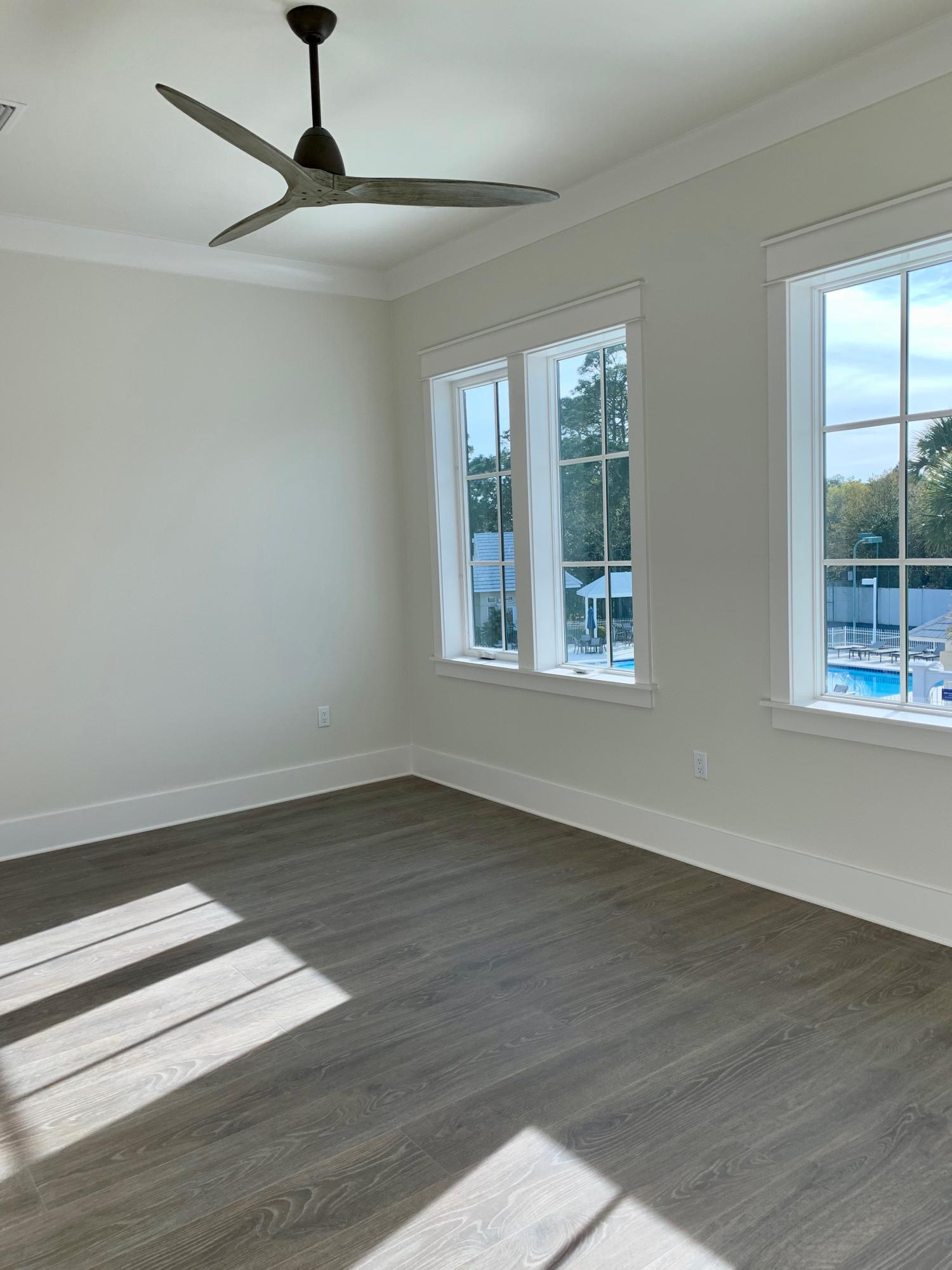 THE VILLAGE OF WHITE CLIFFS - Residential