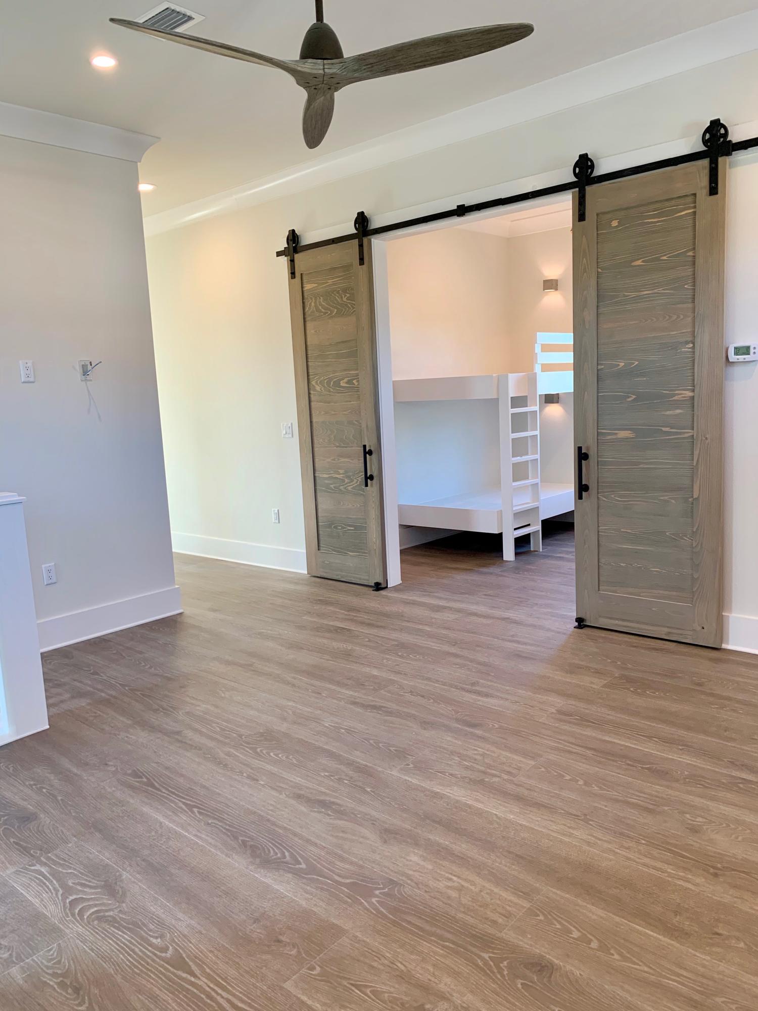 THE VILLAGE OF WHITE CLIFFS - Residential