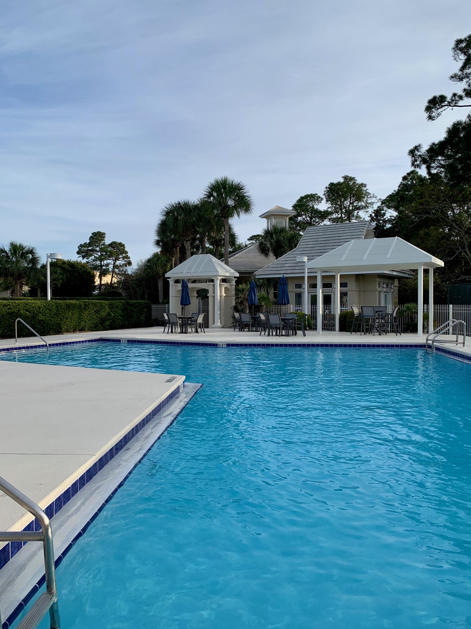 THE VILLAGE OF WHITE CLIFFS - Residential