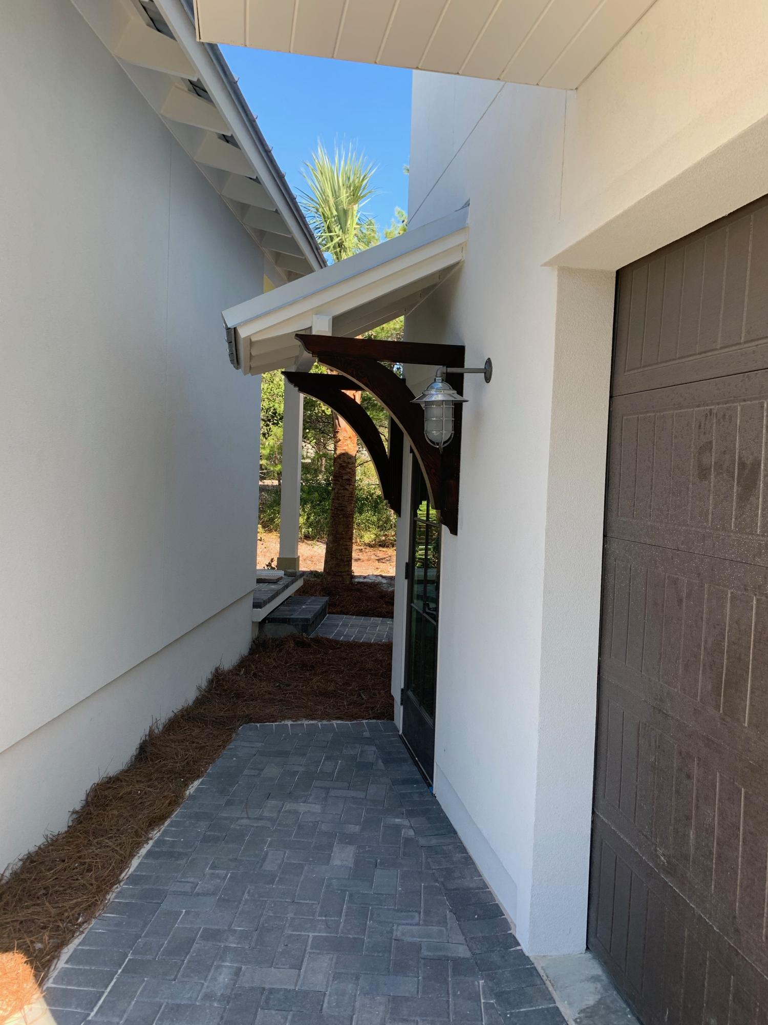 THE VILLAGE OF WHITE CLIFFS - Residential