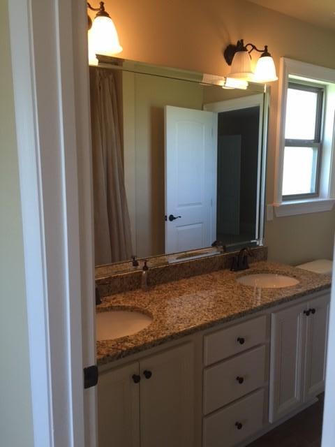 Mussett Bayou Manor - Residential