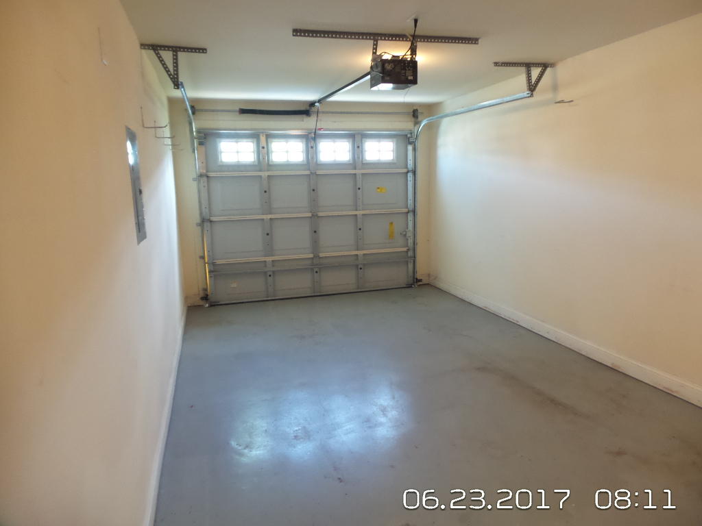 EAGLES LANDING S/D - Residential Lease