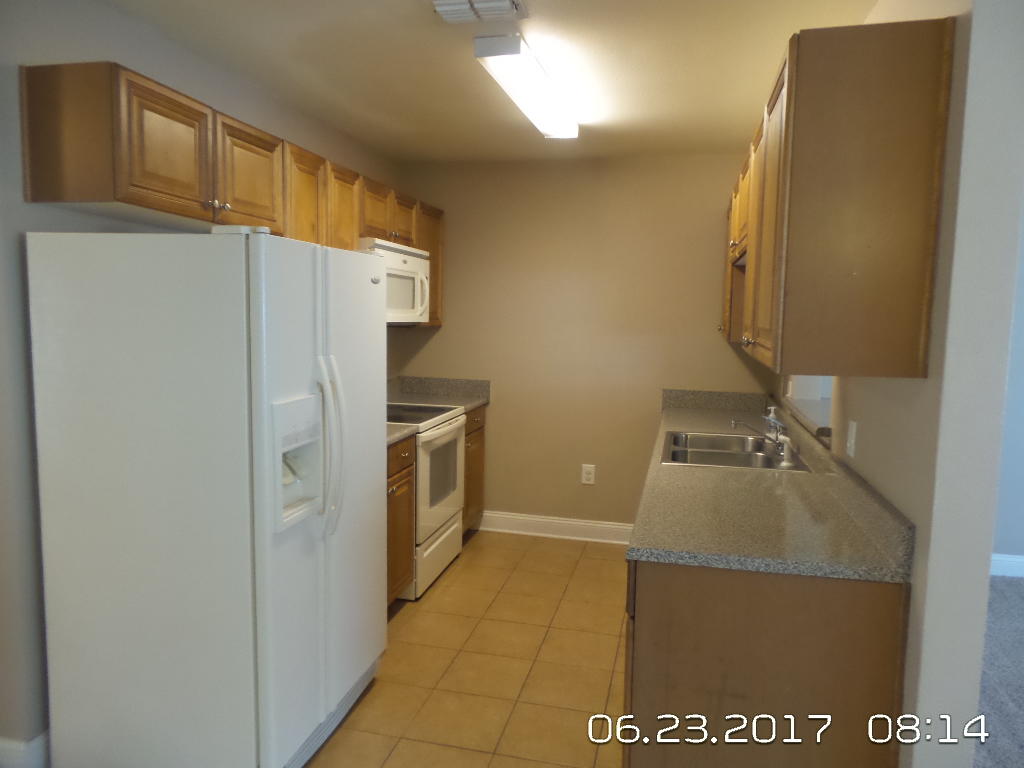 EAGLES LANDING S/D - Residential Lease