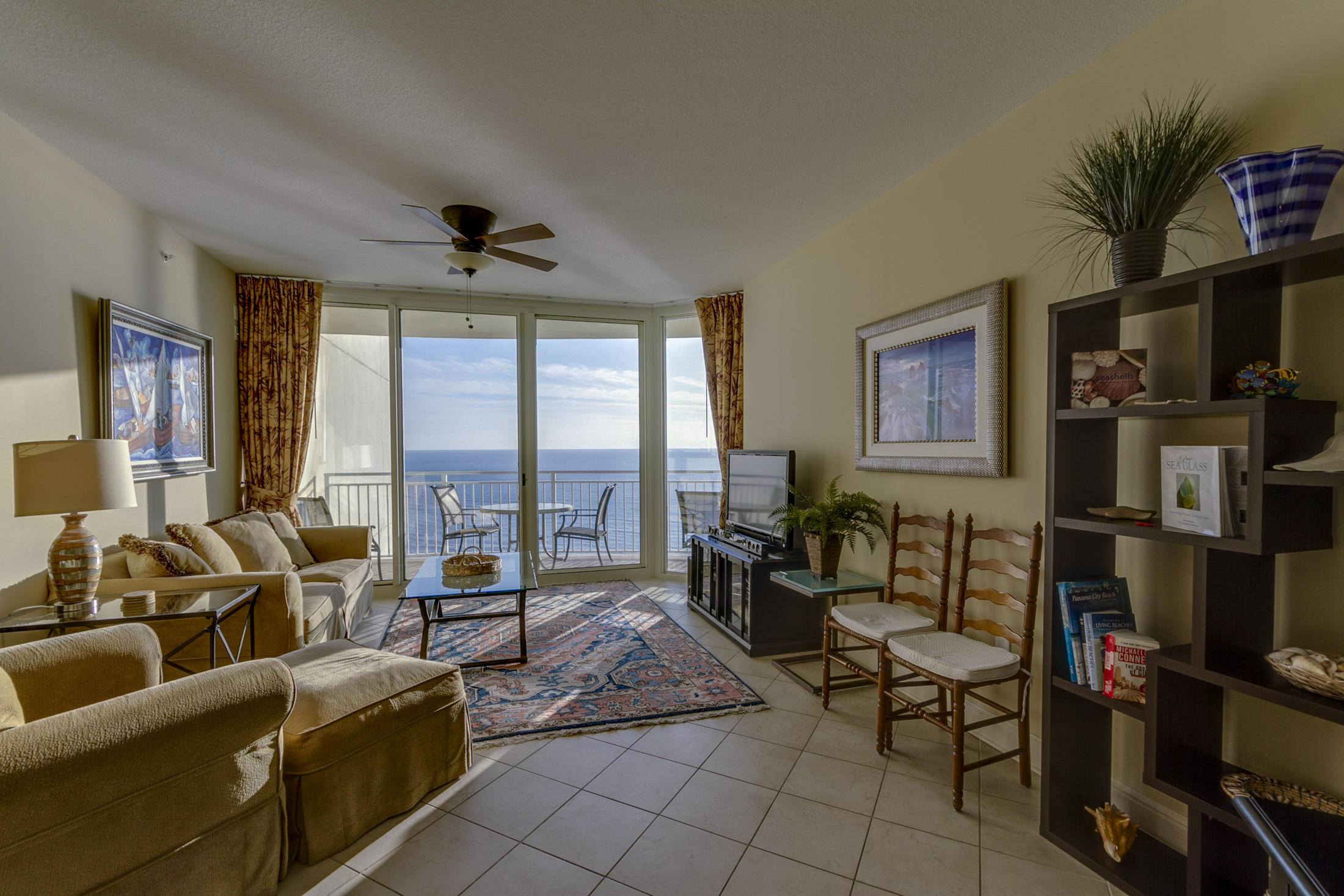 AQUA Beachside Resort - Residential