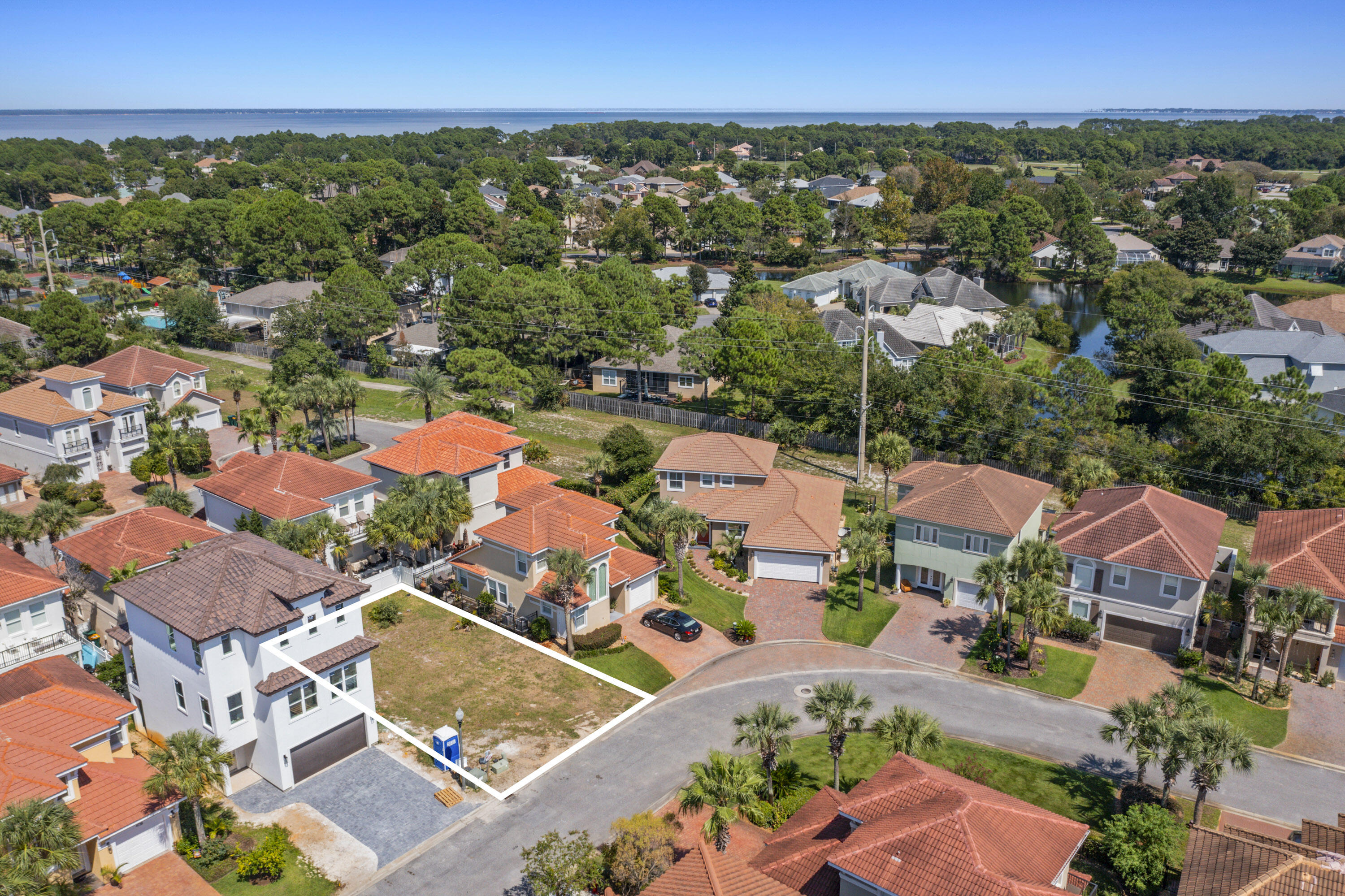 CALUSA BAY S/D - Residential