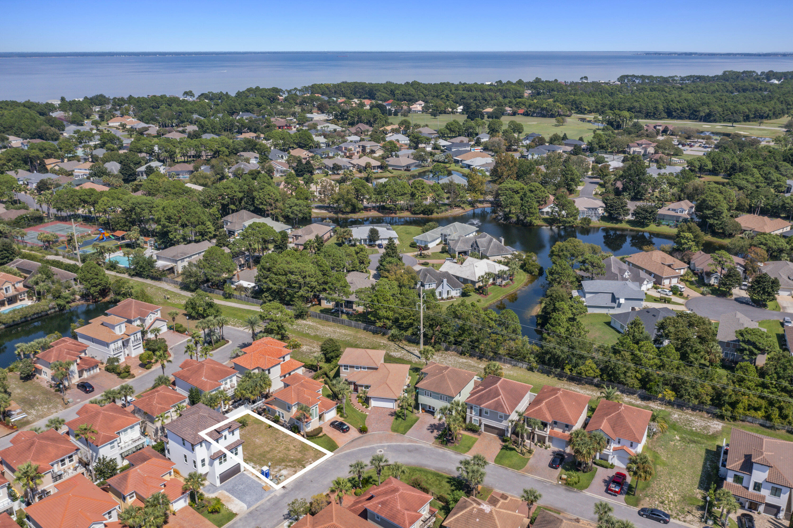 CALUSA BAY S/D - Residential