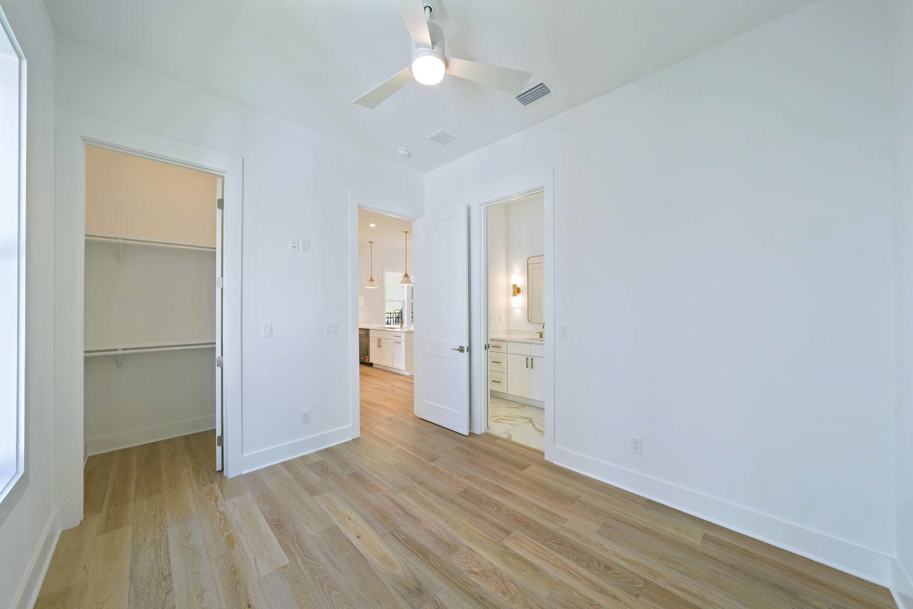 CALUSA BAY S/D - Residential