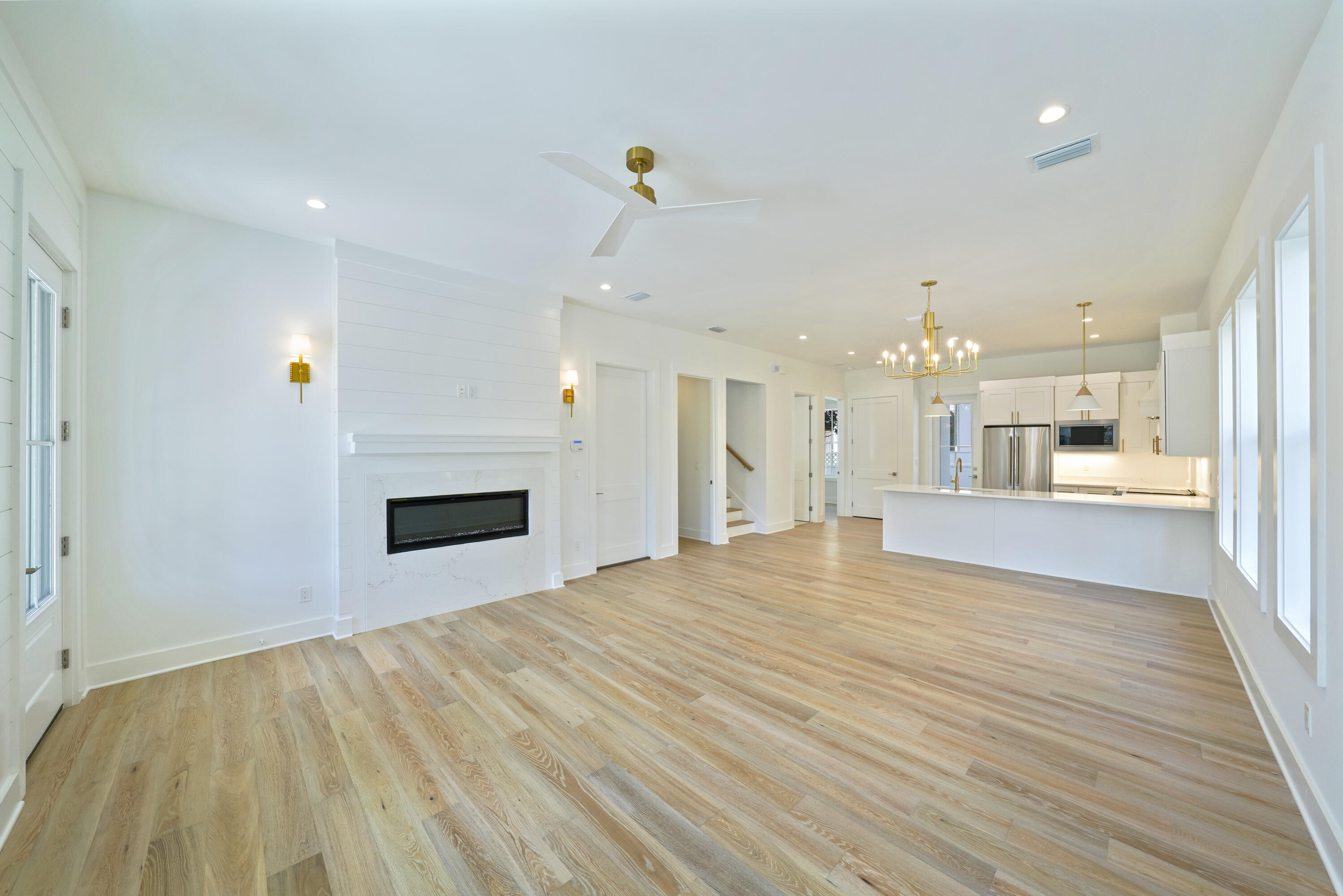 CALUSA BAY S/D - Residential