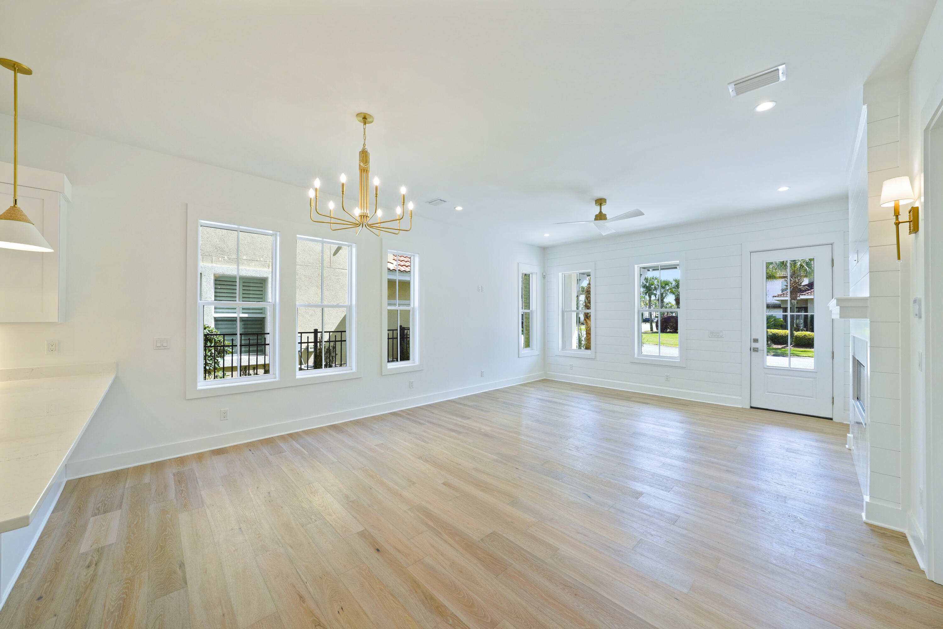 CALUSA BAY S/D - Residential