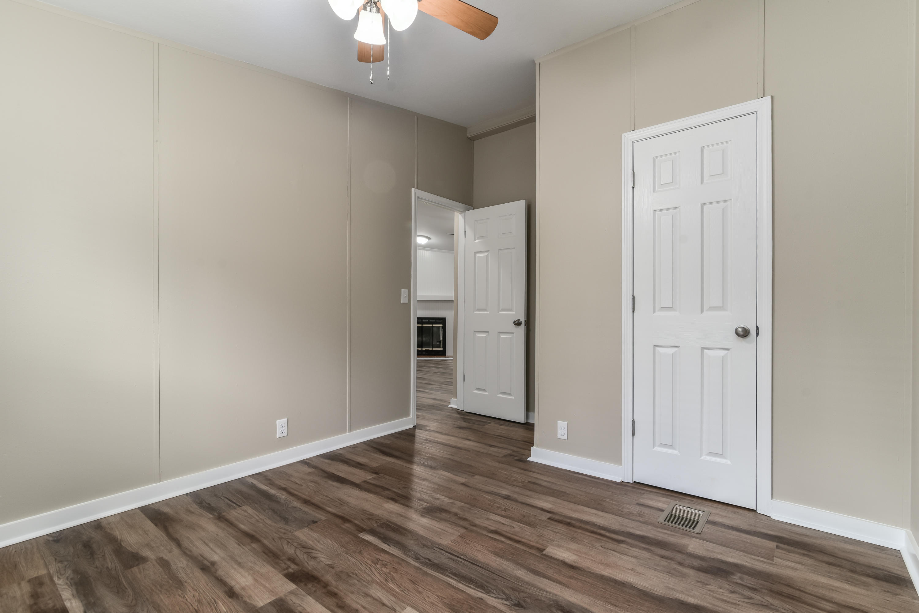 CV PINES/TRIPLE LAKE - Residential