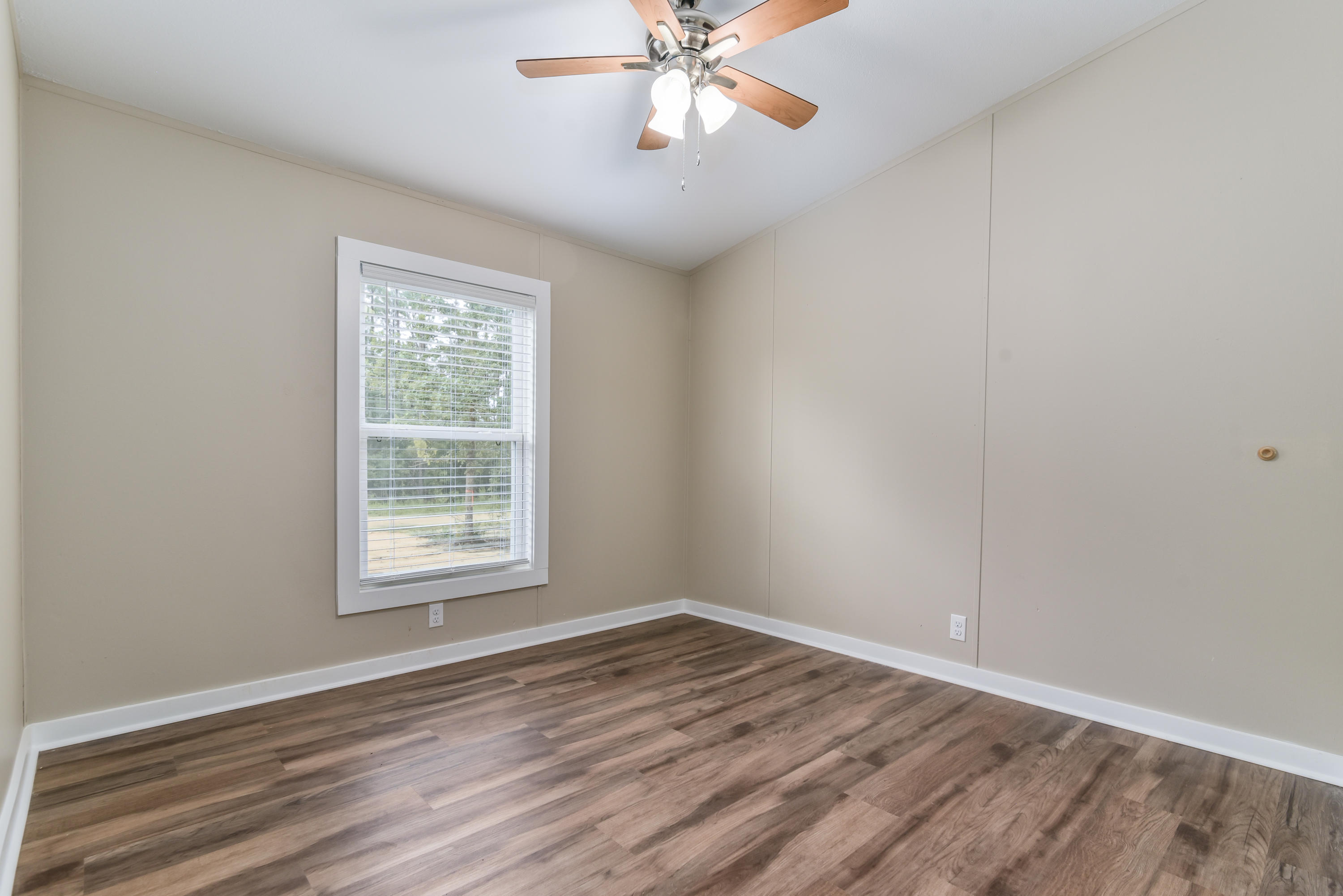 CV PINES/TRIPLE LAKE - Residential