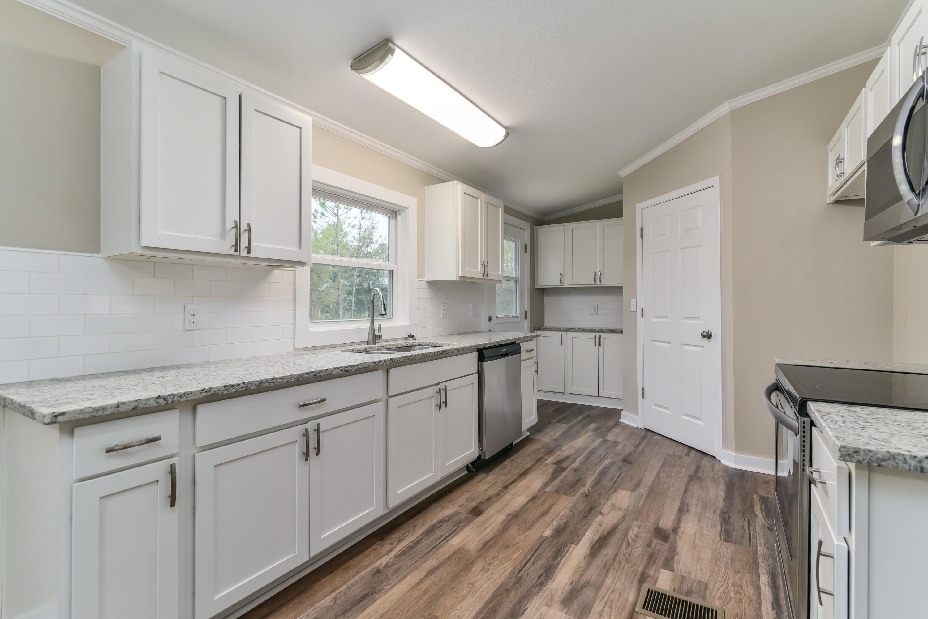 CV PINES/TRIPLE LAKE - Residential