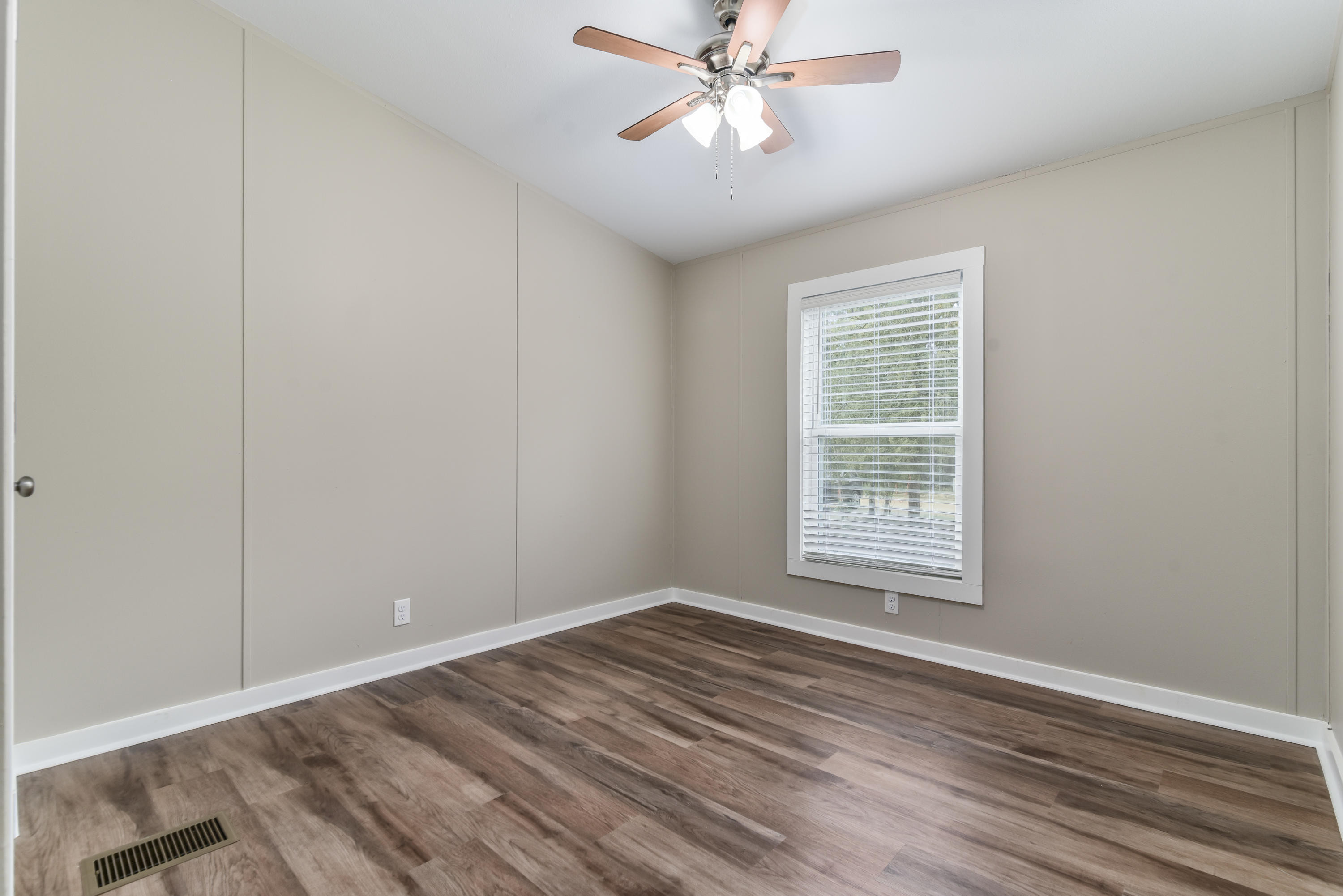 CV PINES/TRIPLE LAKE - Residential