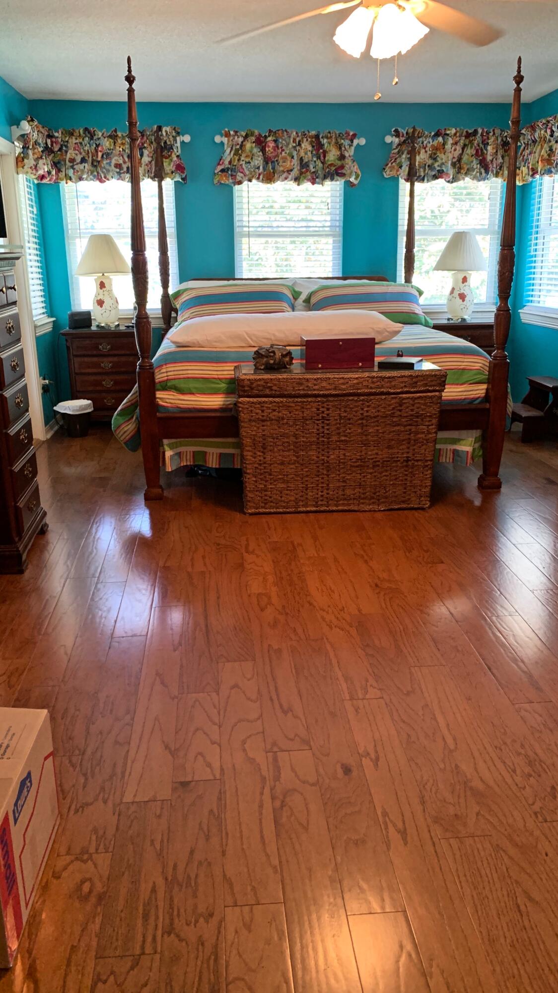 HOLIDAY SHORES ESTATES 2ND ADDN - Residential