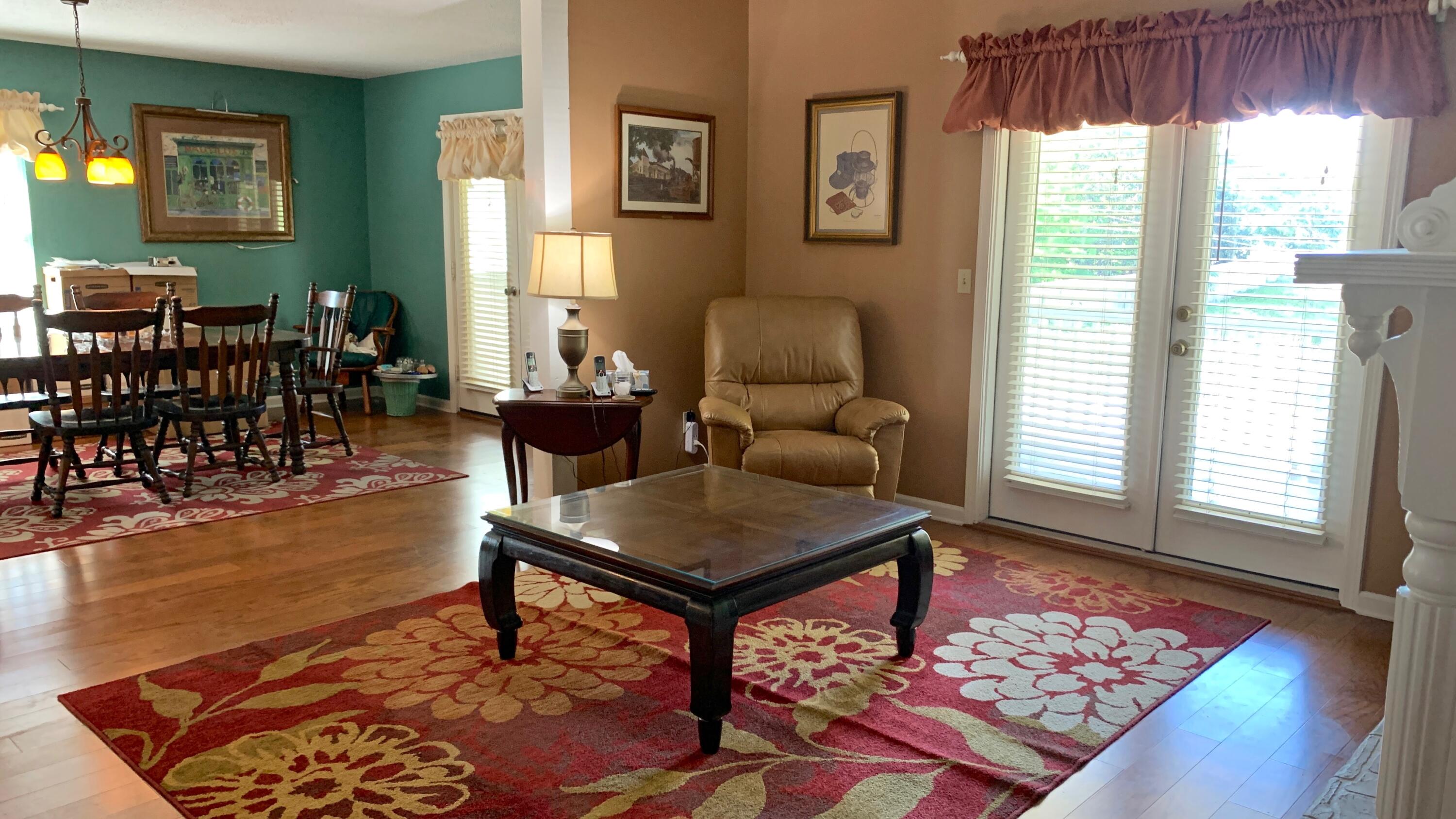 HOLIDAY SHORES ESTATES 2ND ADDN - Residential