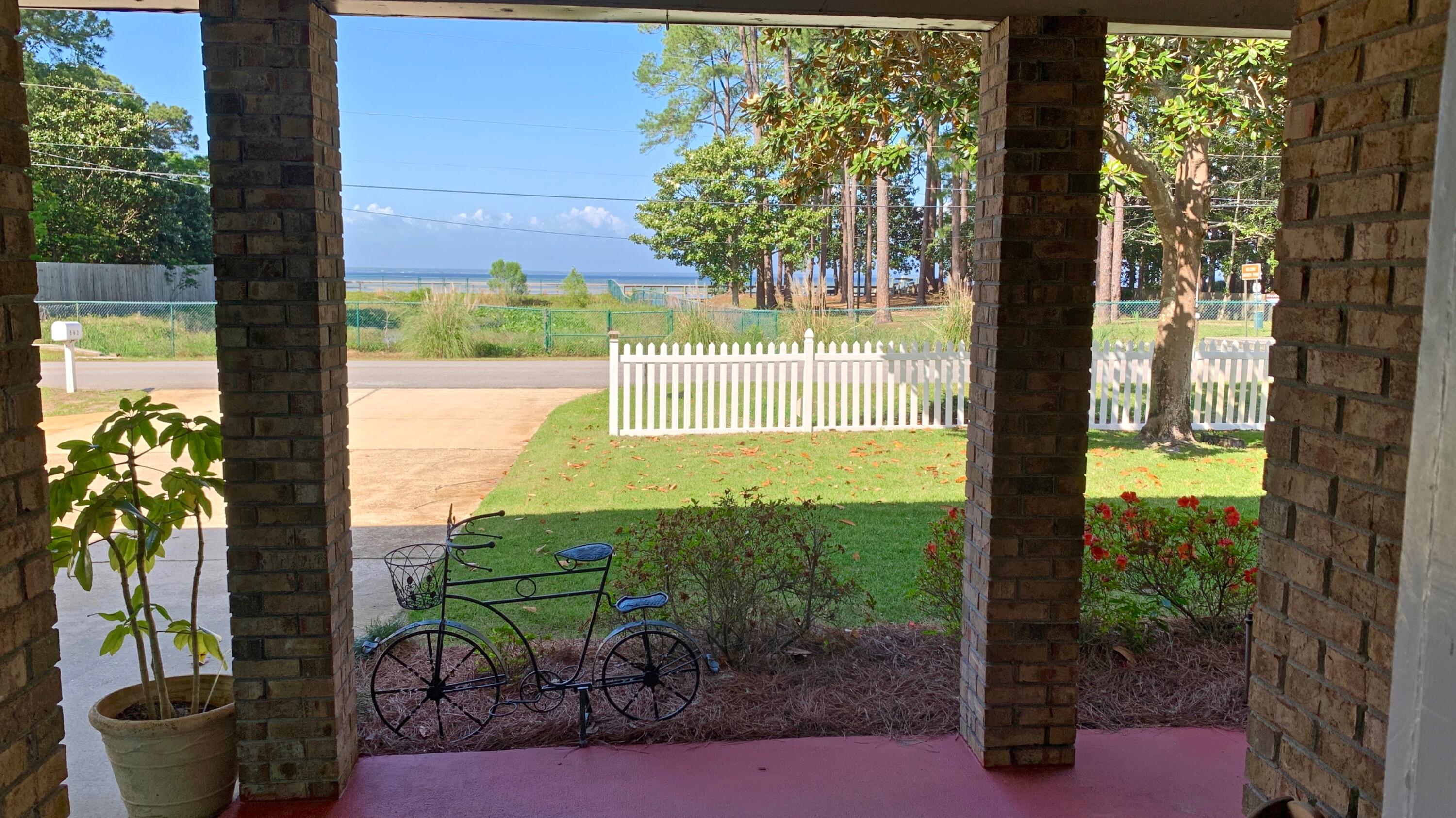 HOLIDAY SHORES ESTATES 2ND ADDN - Residential