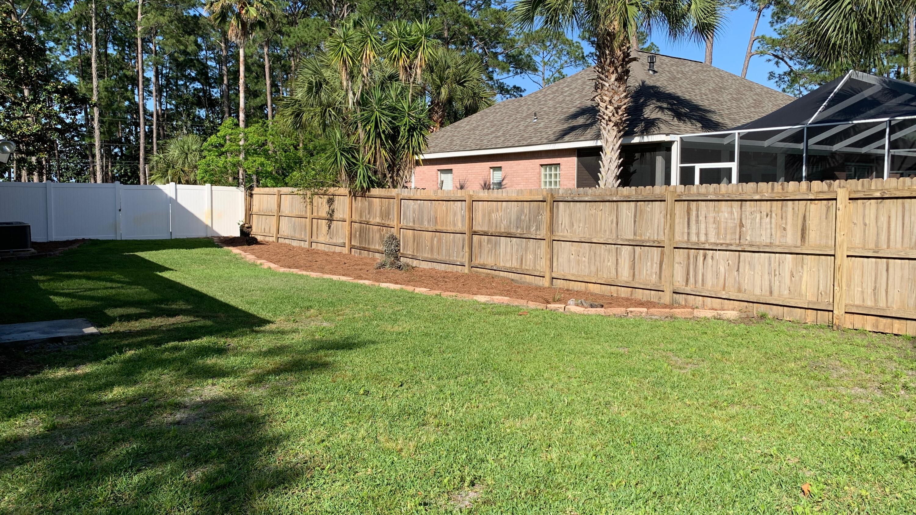 HOLIDAY SHORES ESTATES 2ND ADDN - Residential