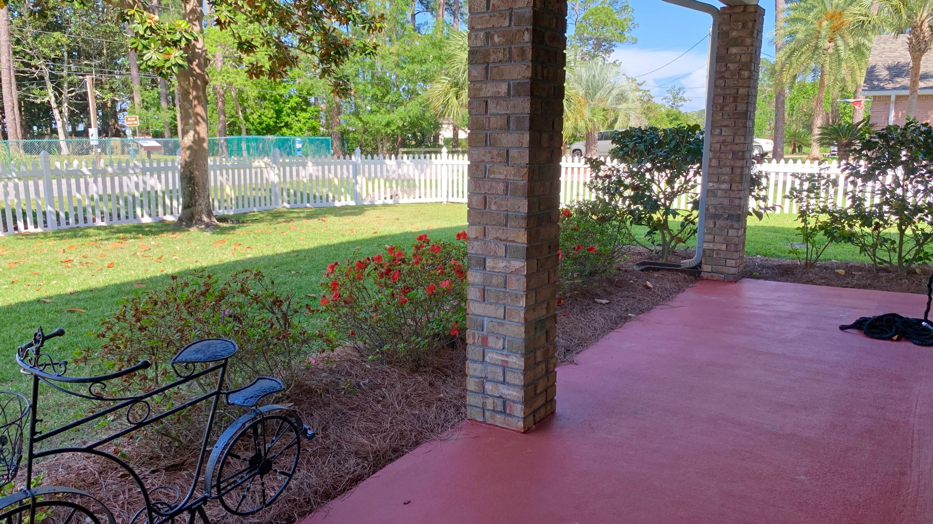 HOLIDAY SHORES ESTATES 2ND ADDN - Residential