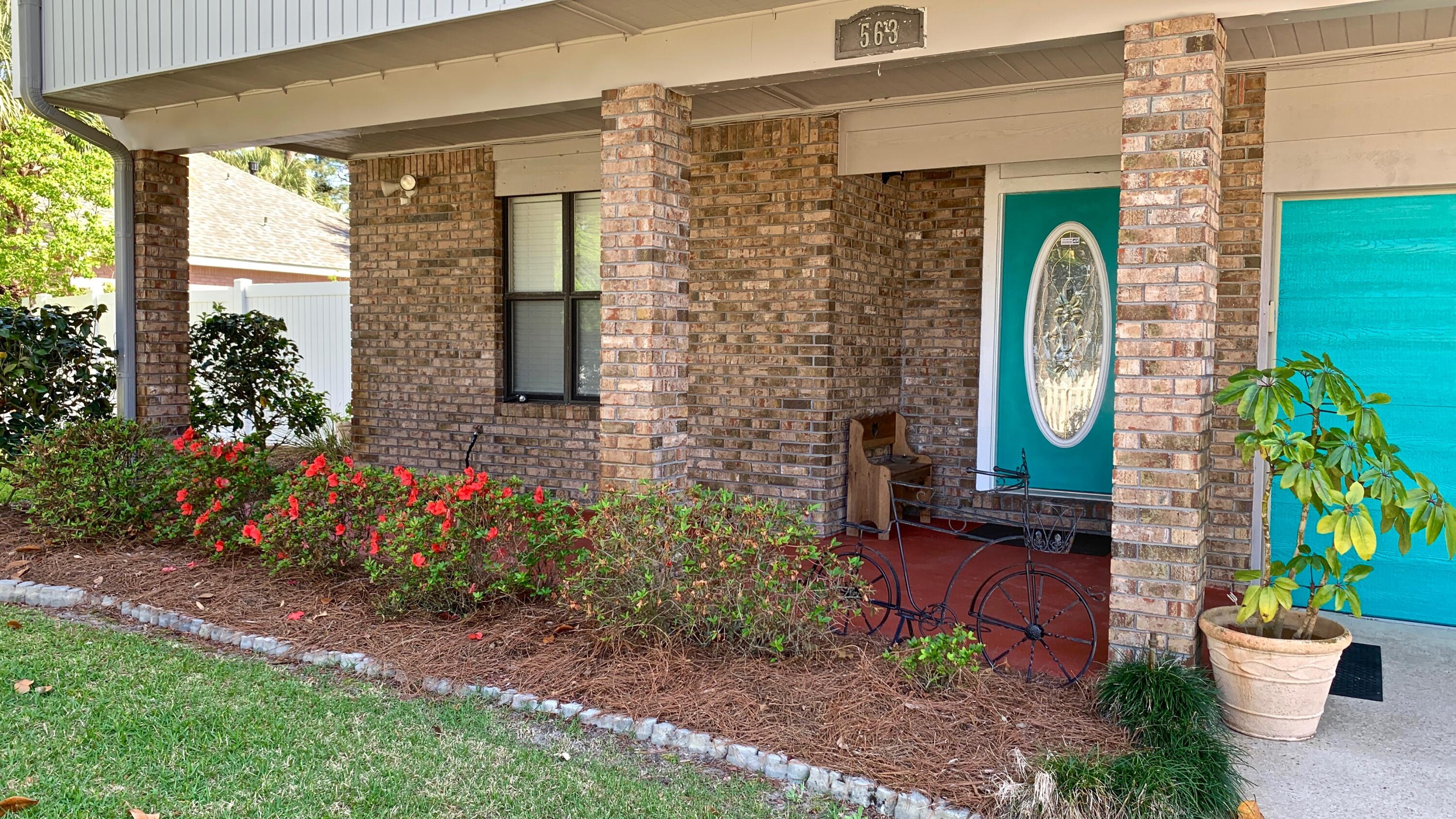 HOLIDAY SHORES ESTATES 2ND ADDN - Residential