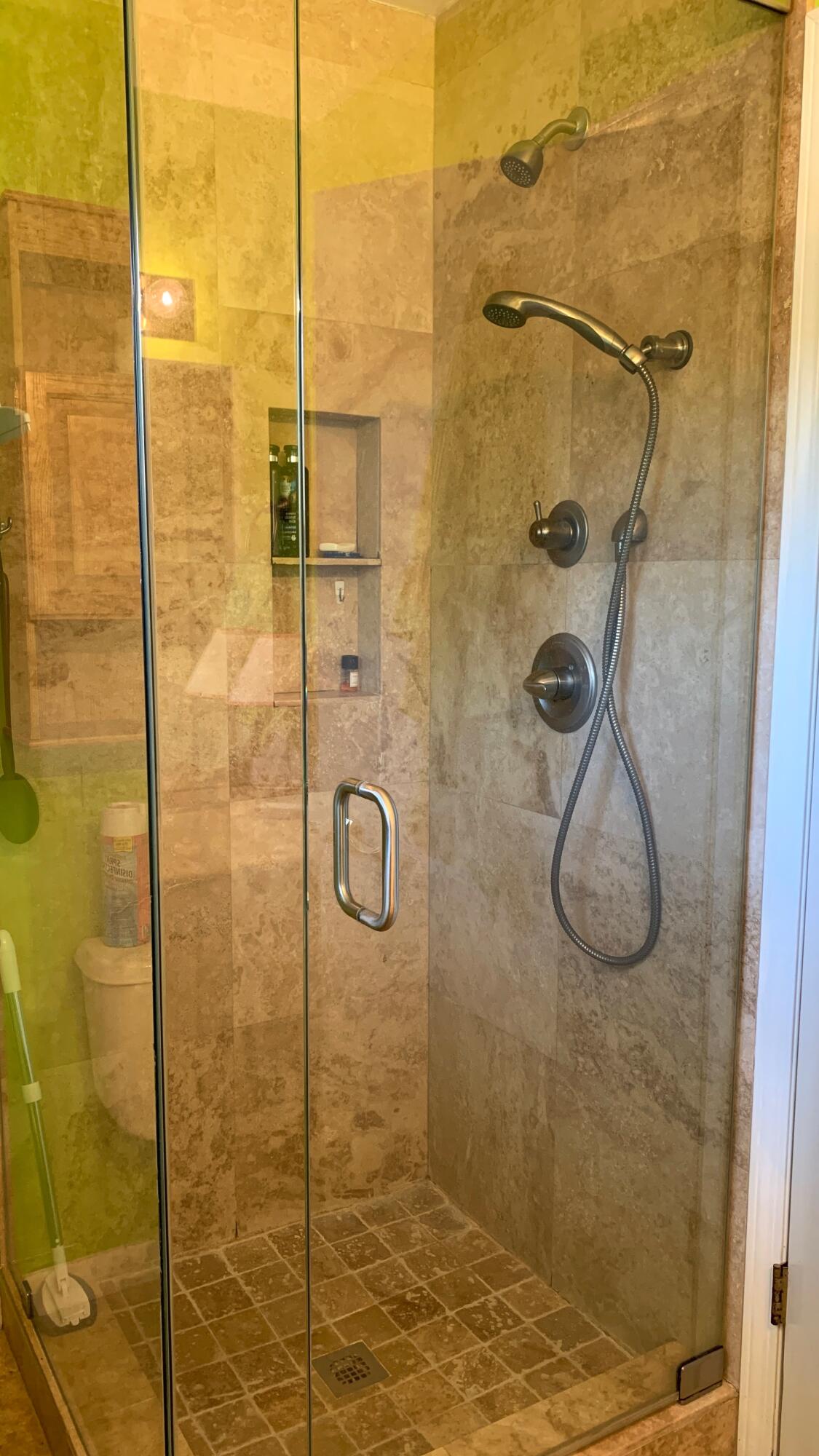 HOLIDAY SHORES ESTATES 2ND ADDN - Residential