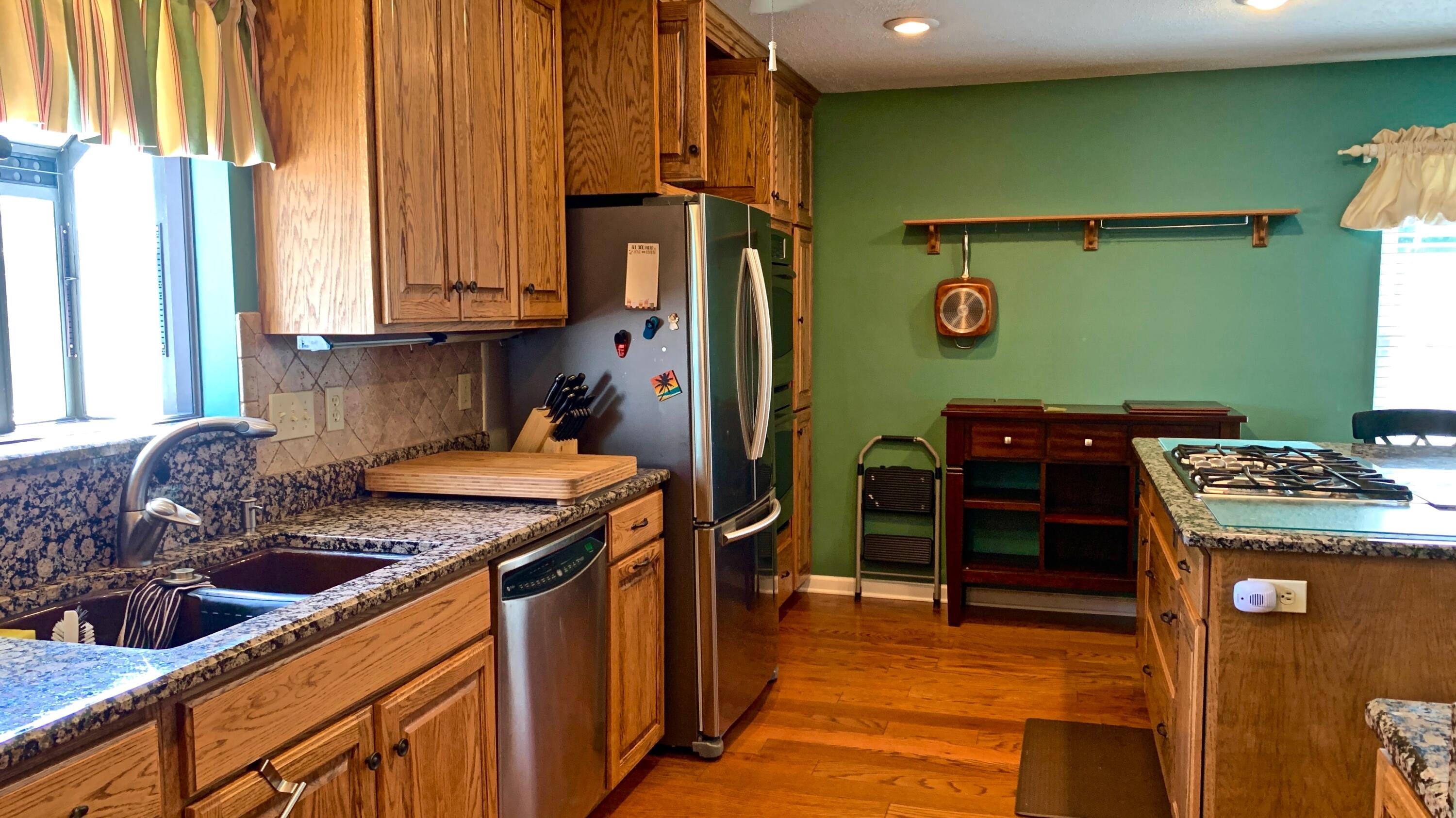 HOLIDAY SHORES ESTATES 2ND ADDN - Residential