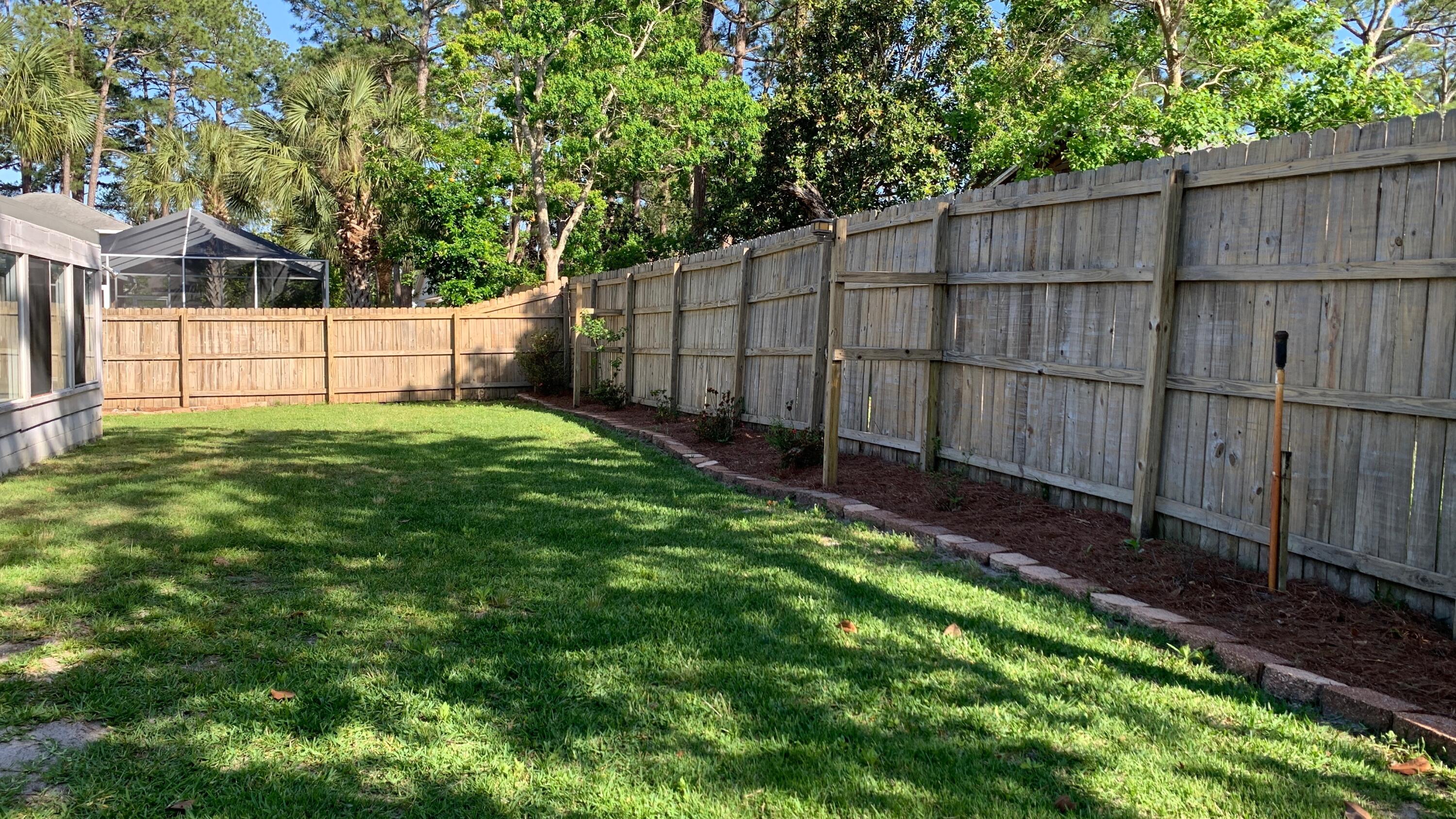 HOLIDAY SHORES ESTATES 2ND ADDN - Residential