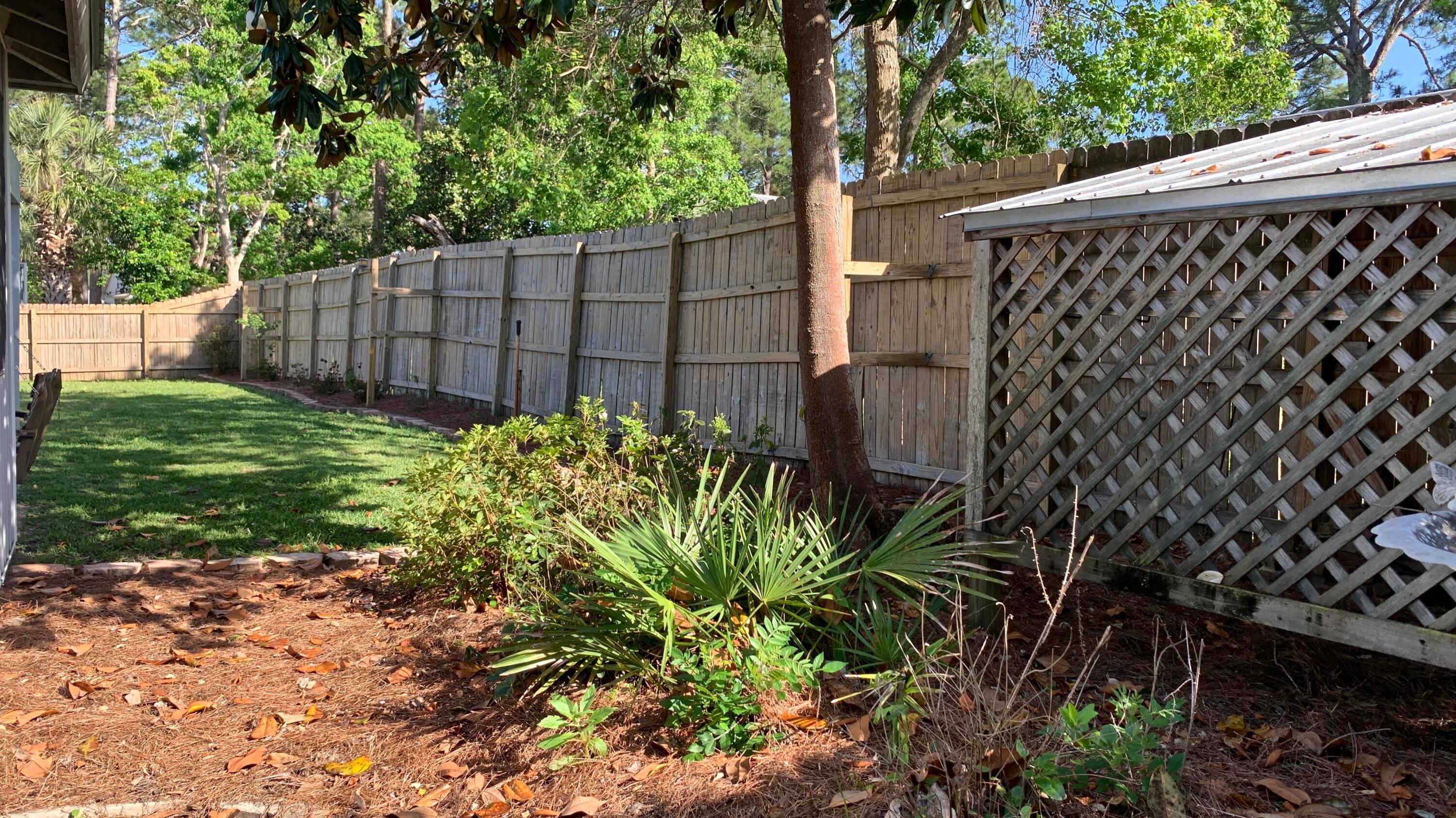 HOLIDAY SHORES ESTATES 2ND ADDN - Residential