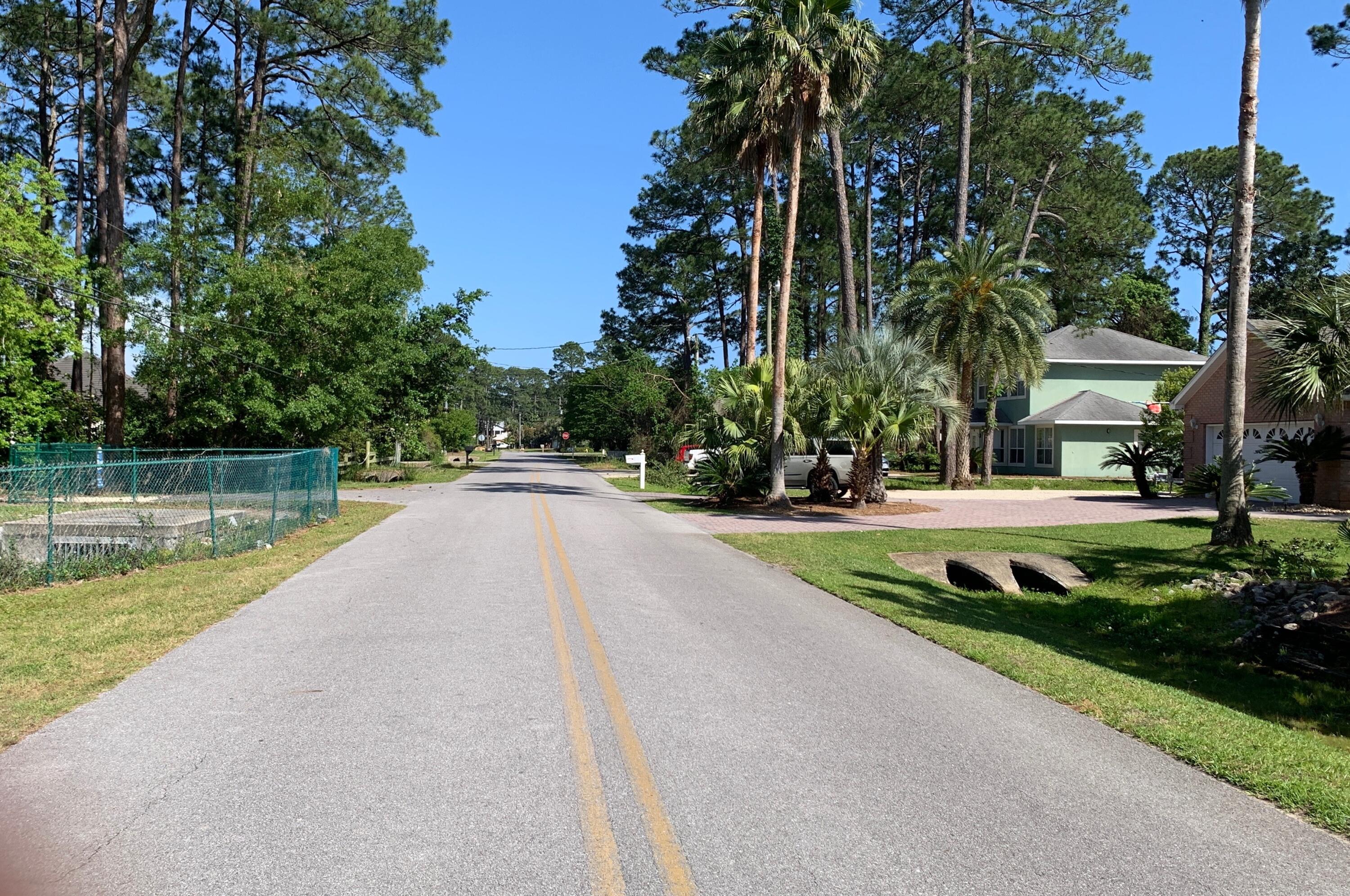 HOLIDAY SHORES ESTATES 2ND ADDN - Residential