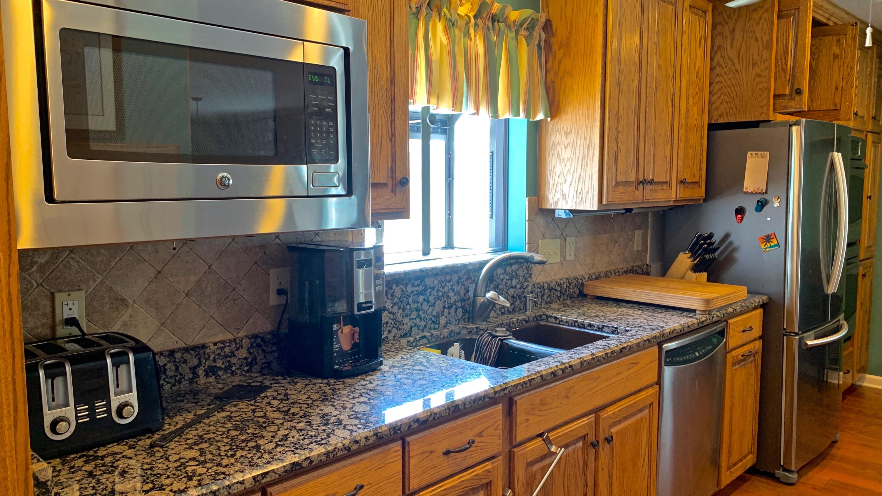 HOLIDAY SHORES ESTATES 2ND ADDN - Residential