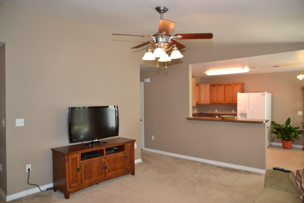 OAKDALE MINI FARMS - Residential