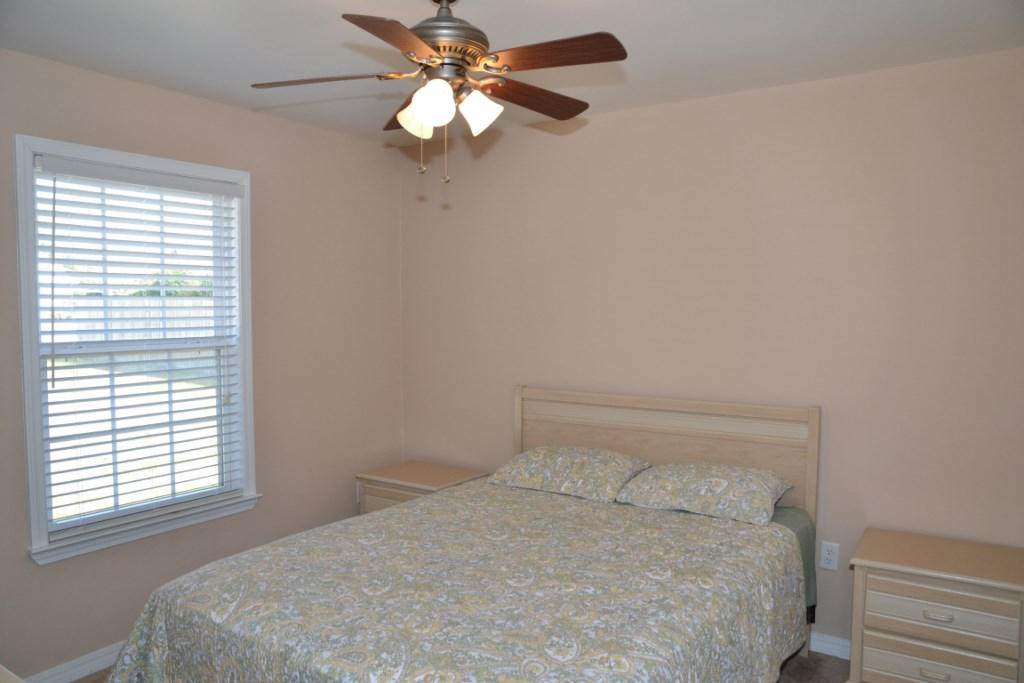 OAKDALE MINI FARMS - Residential