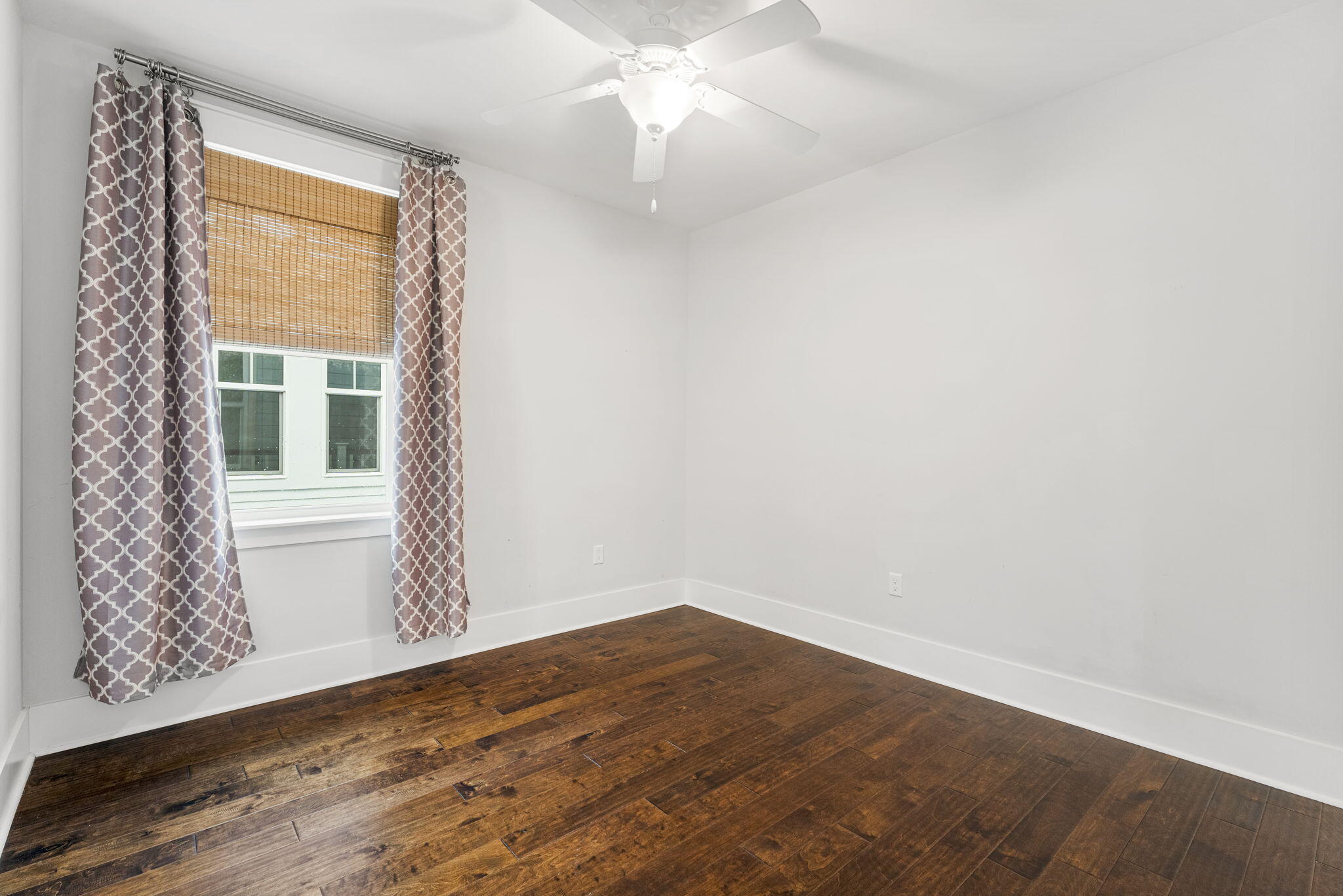 NATUREWALK AT SEAGROVE - Residential Lease