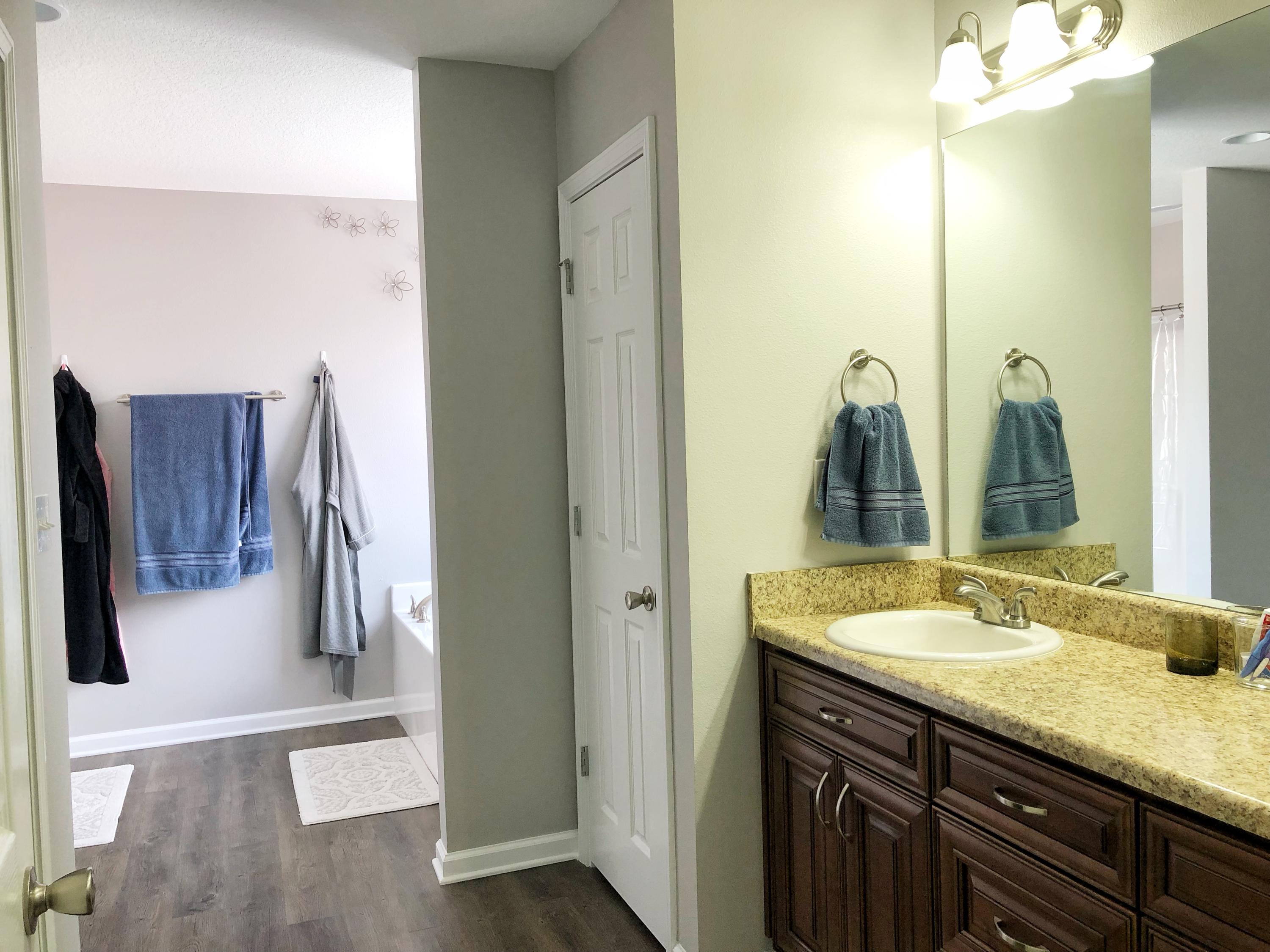 HIDDEN LAKES ESTATES - Residential