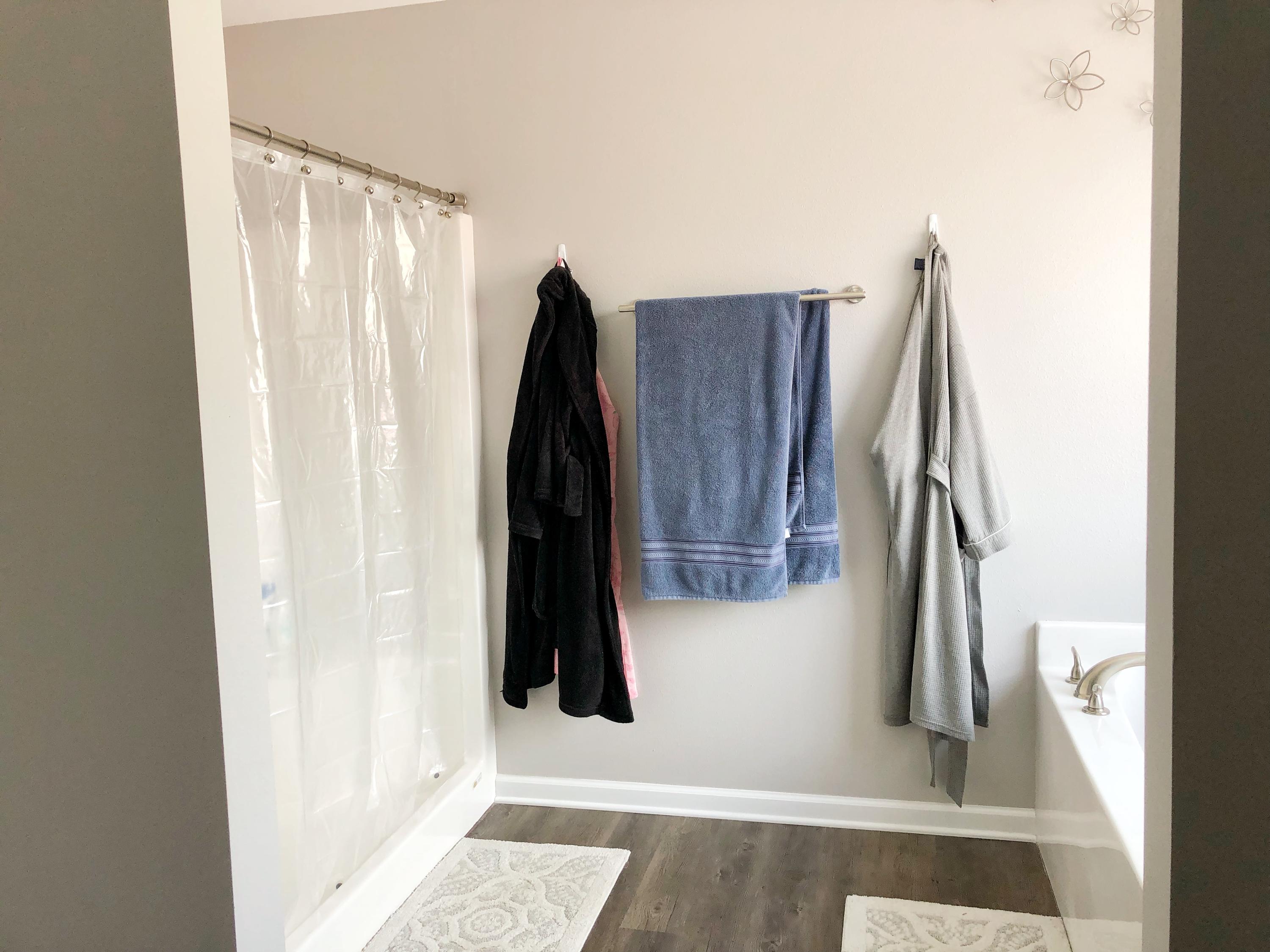 HIDDEN LAKES ESTATES - Residential