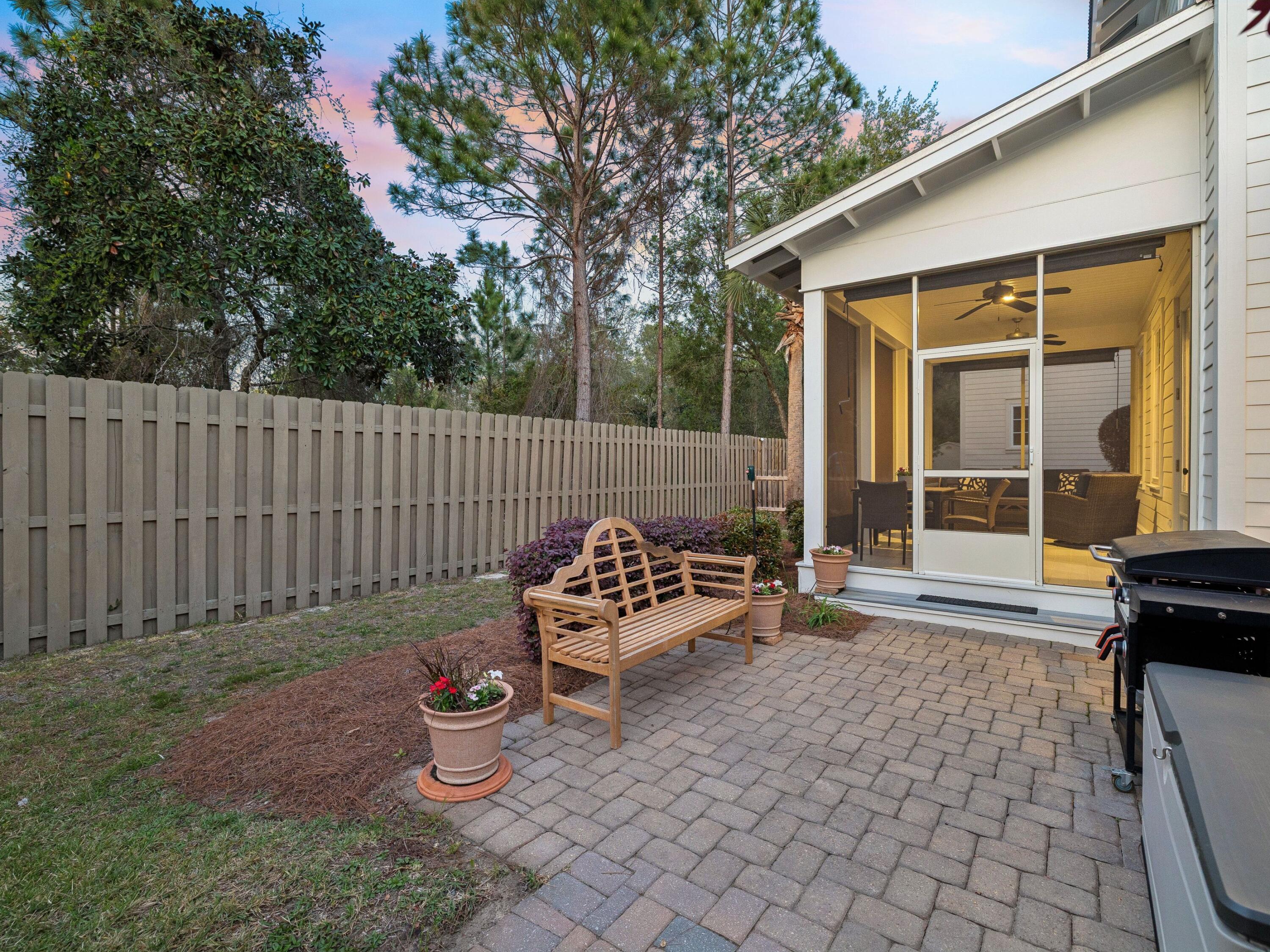 CARSON OAKS - Residential