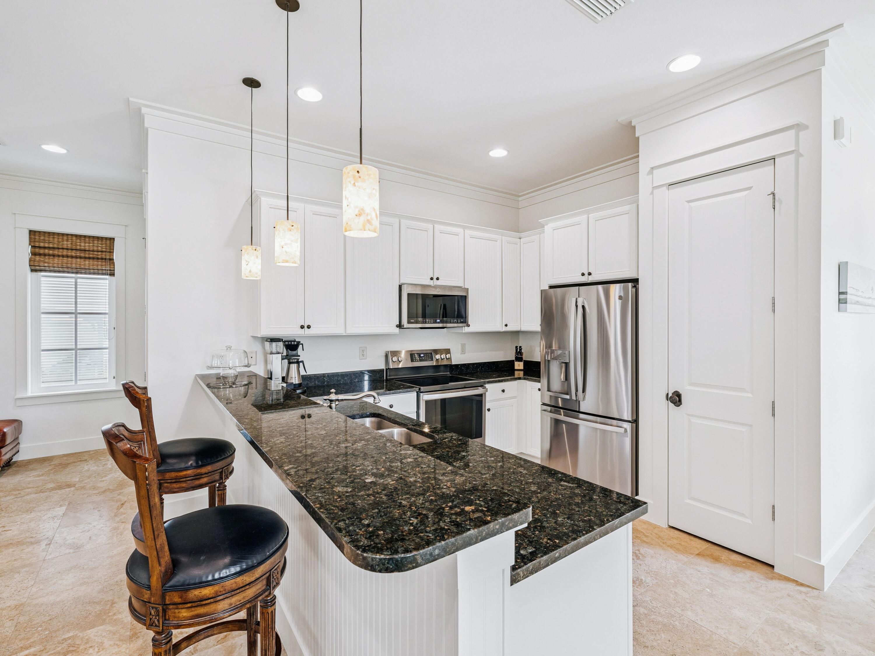 CARSON OAKS - Residential