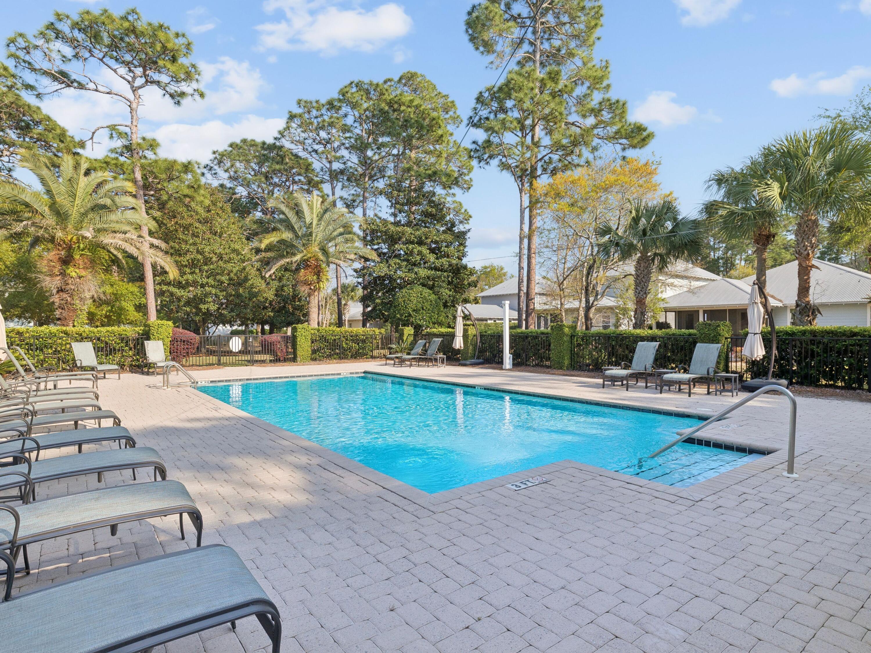 CARSON OAKS - Residential