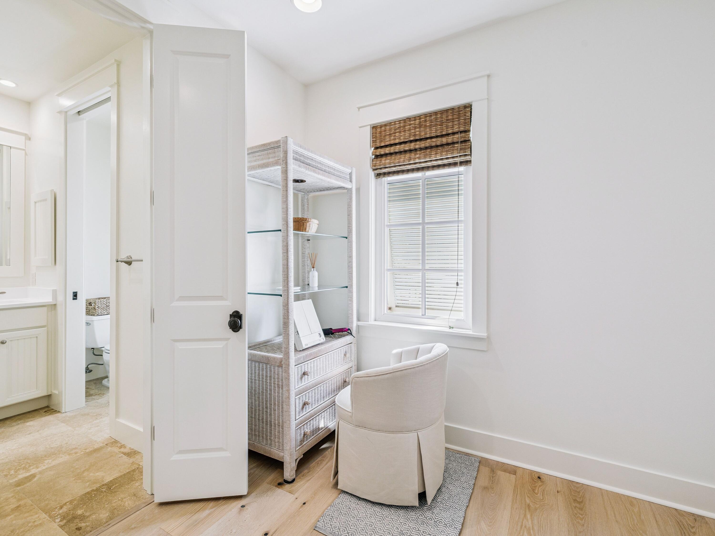 CARSON OAKS - Residential