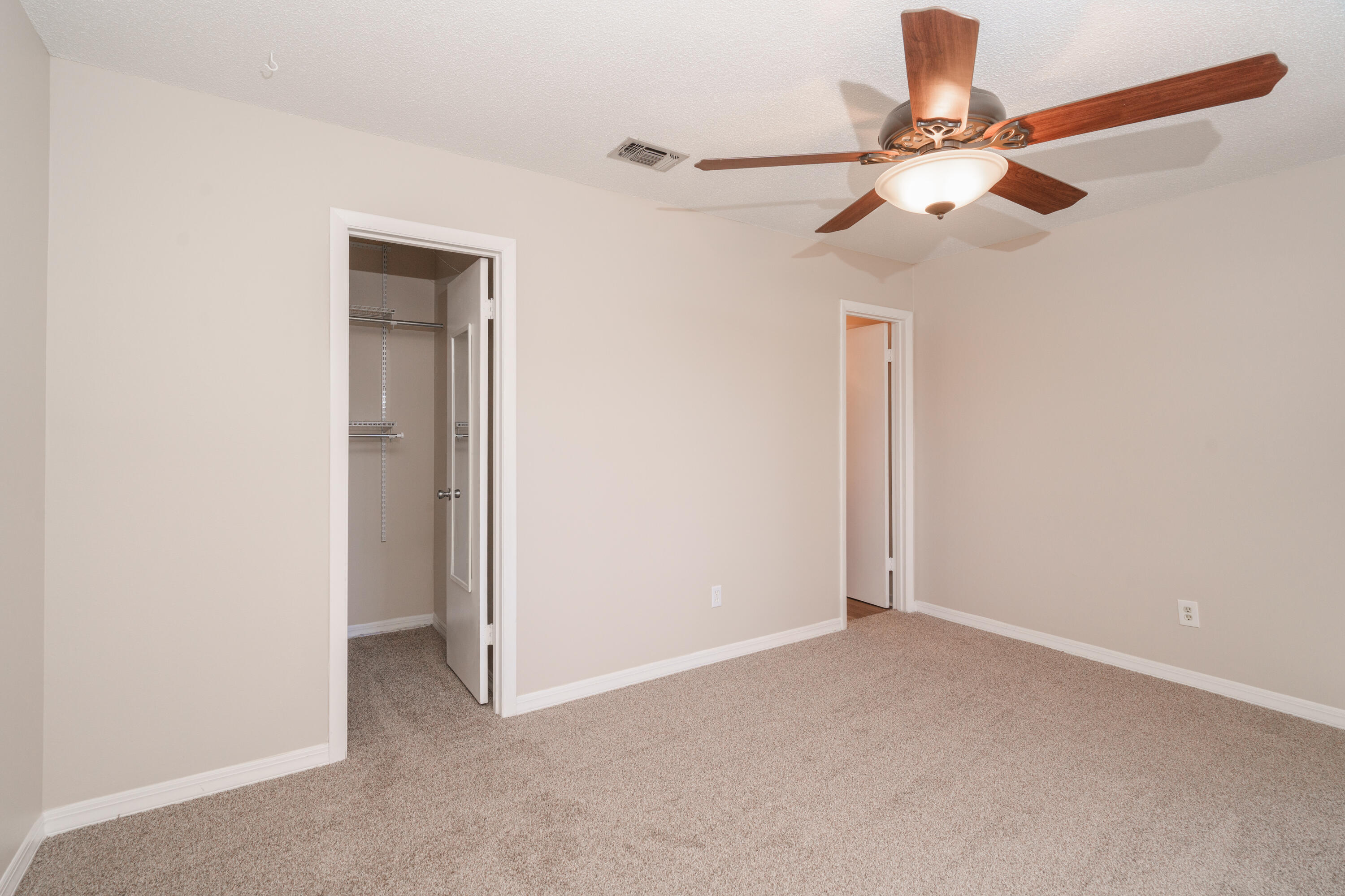 PINE MEADOWS - Residential