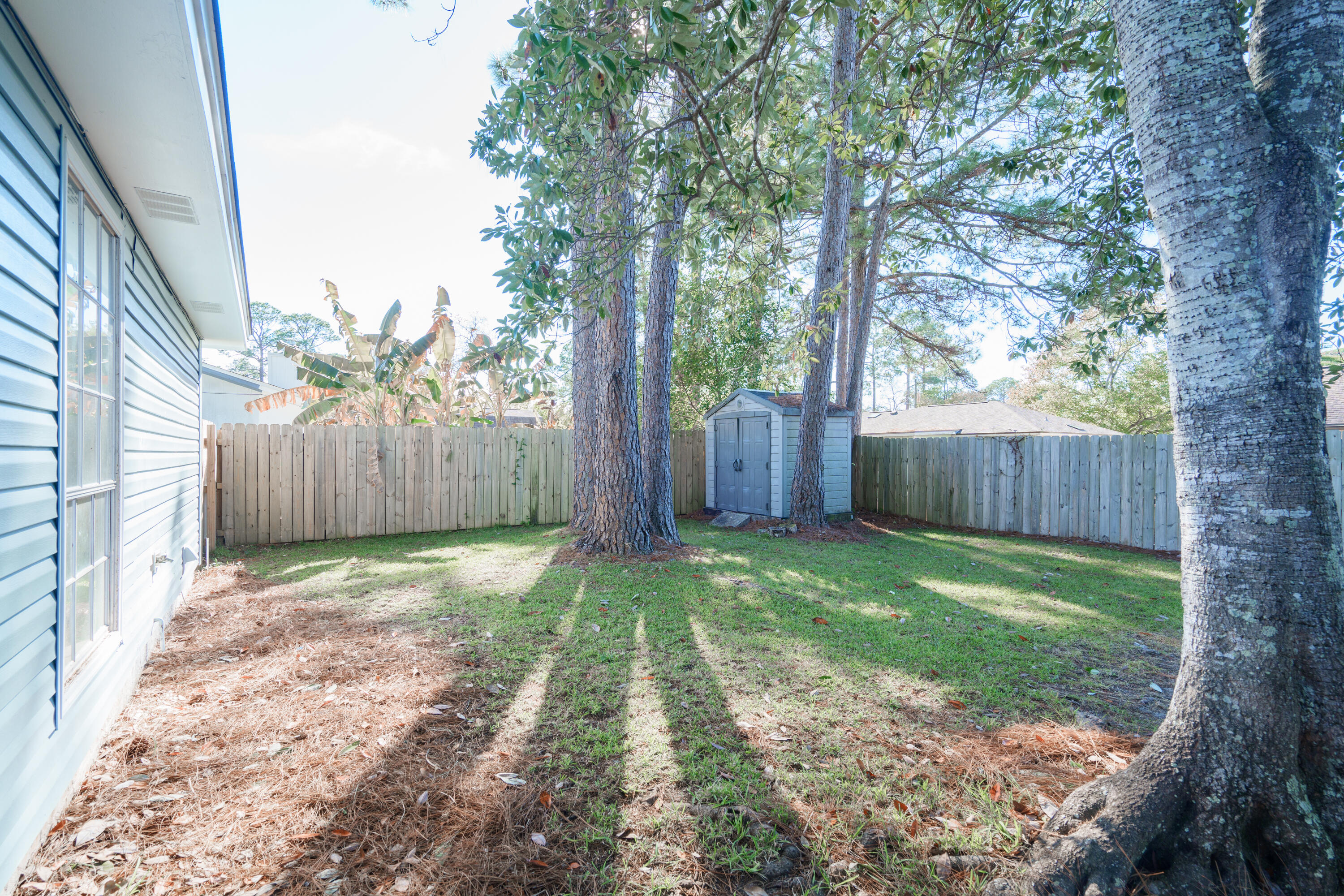 PINE MEADOWS - Residential