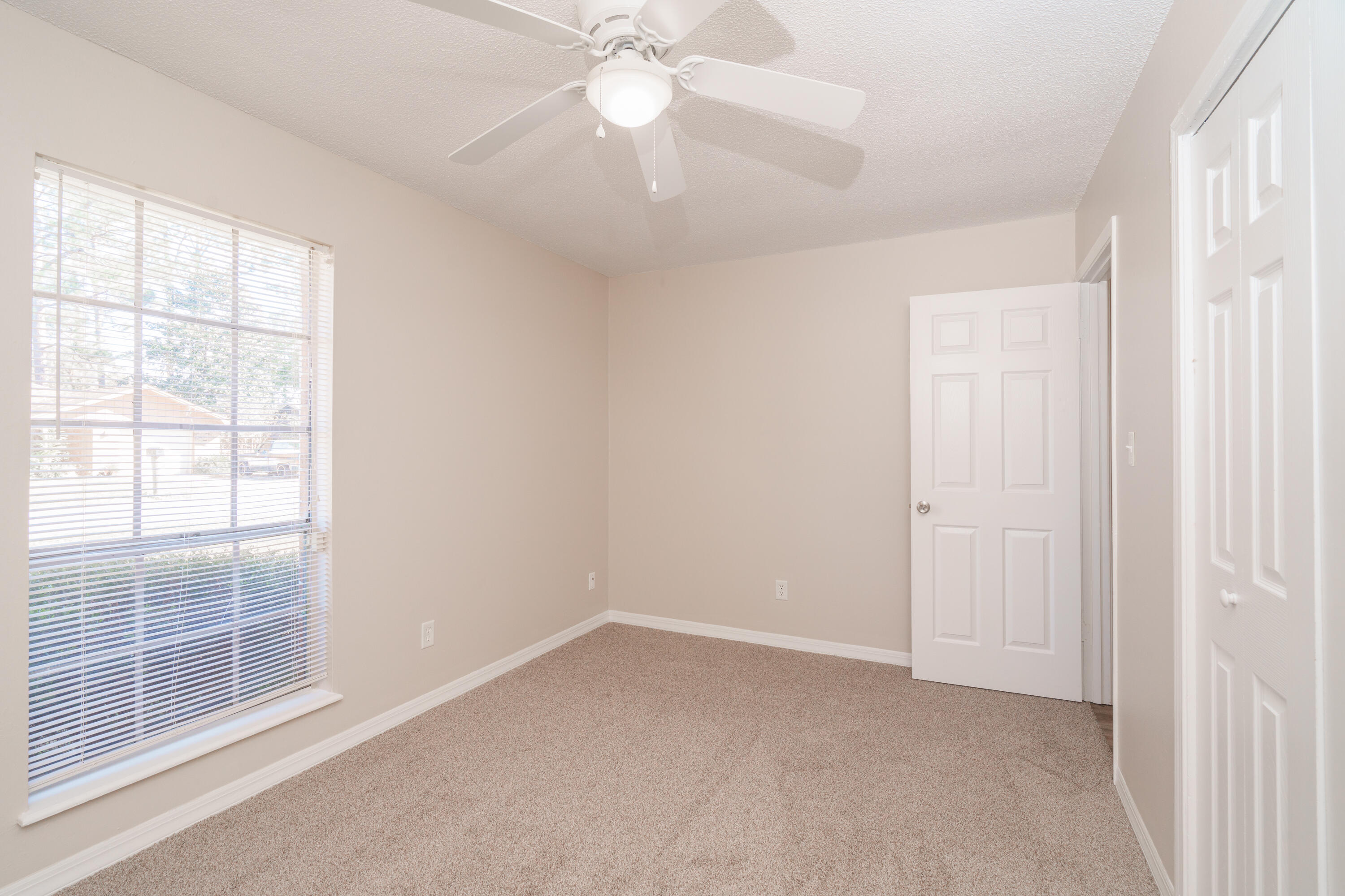 PINE MEADOWS - Residential